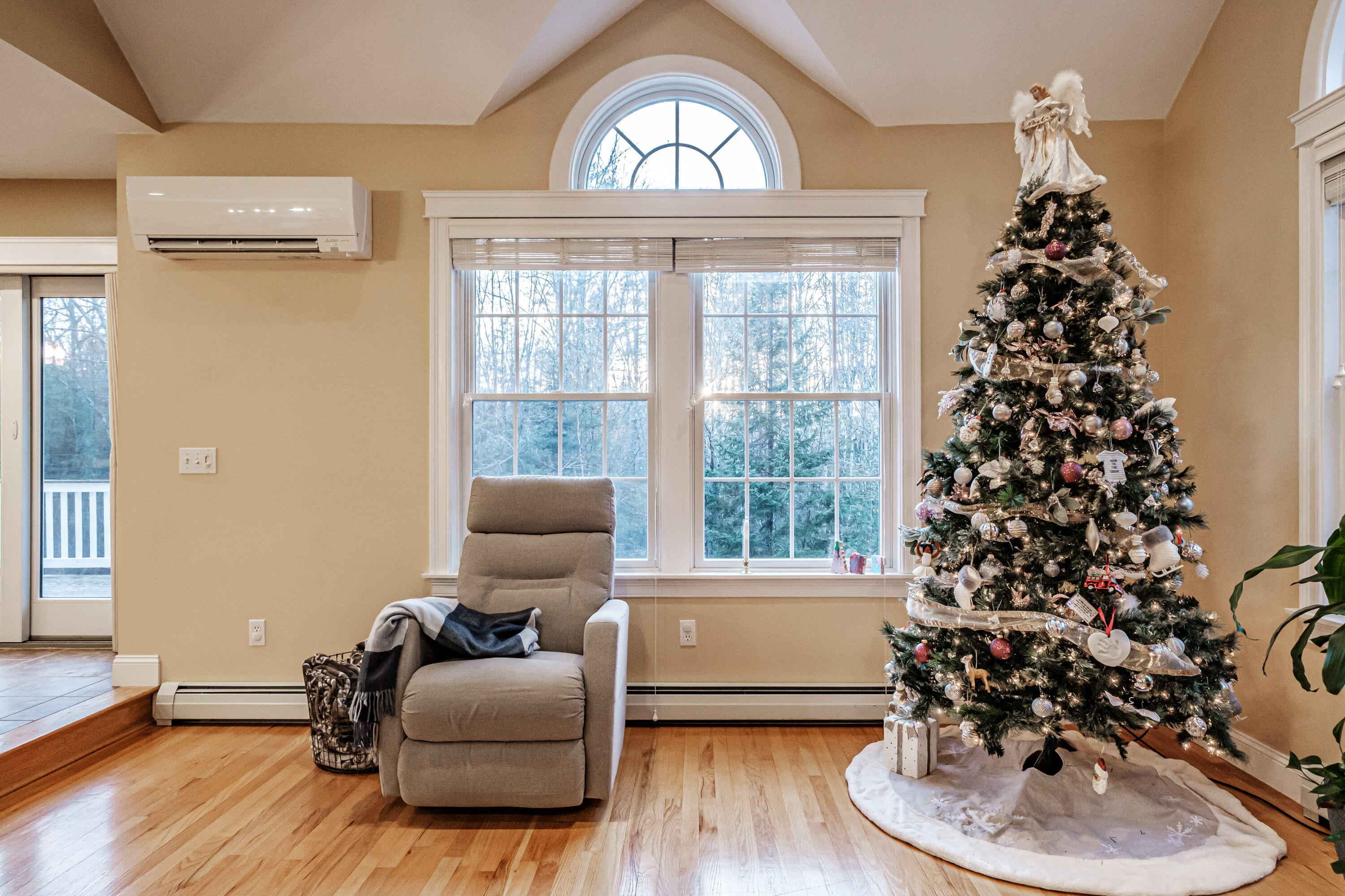 1 Silver Brook Circle
