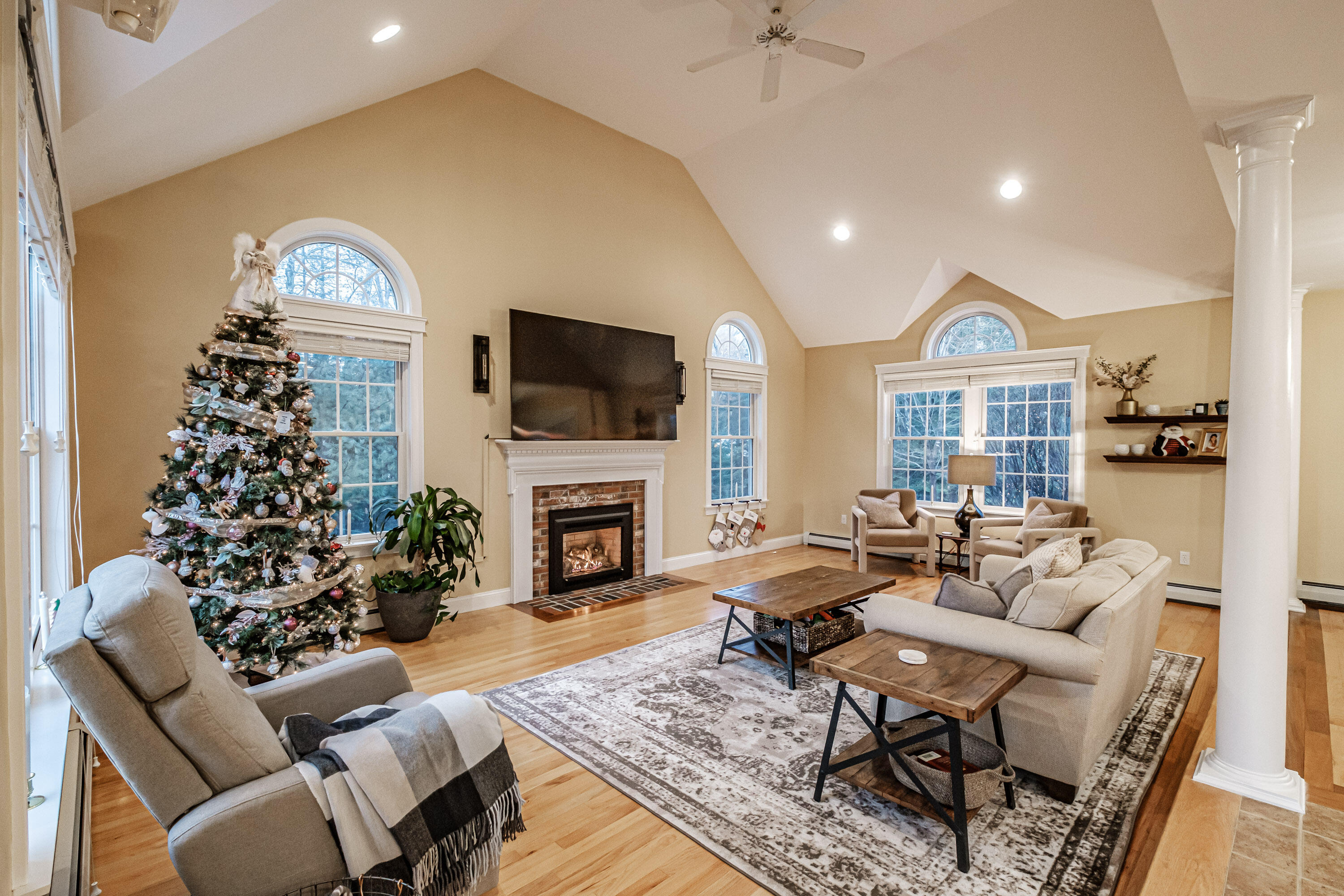 1 Silver Brook Circle