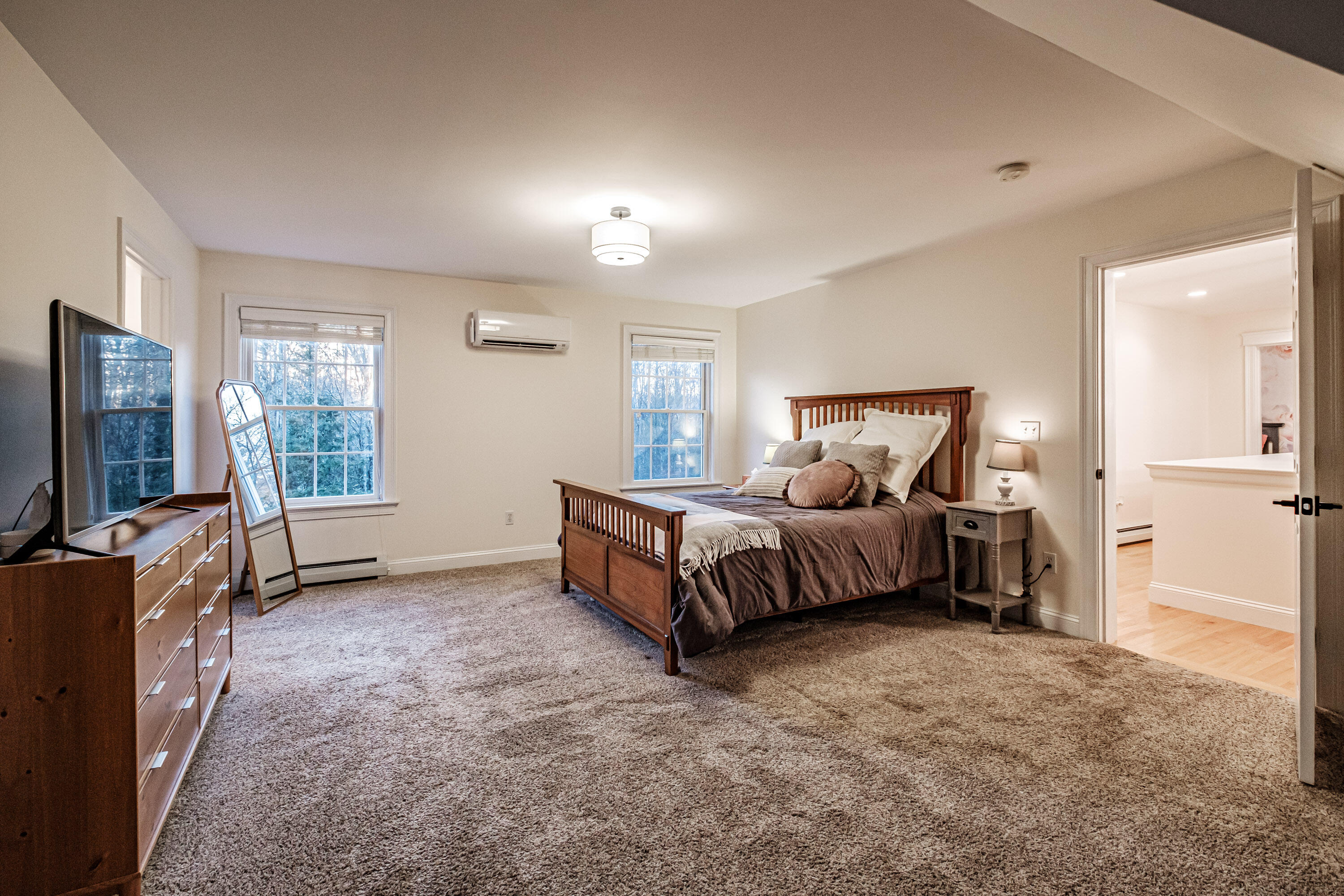 1 Silver Brook Circle