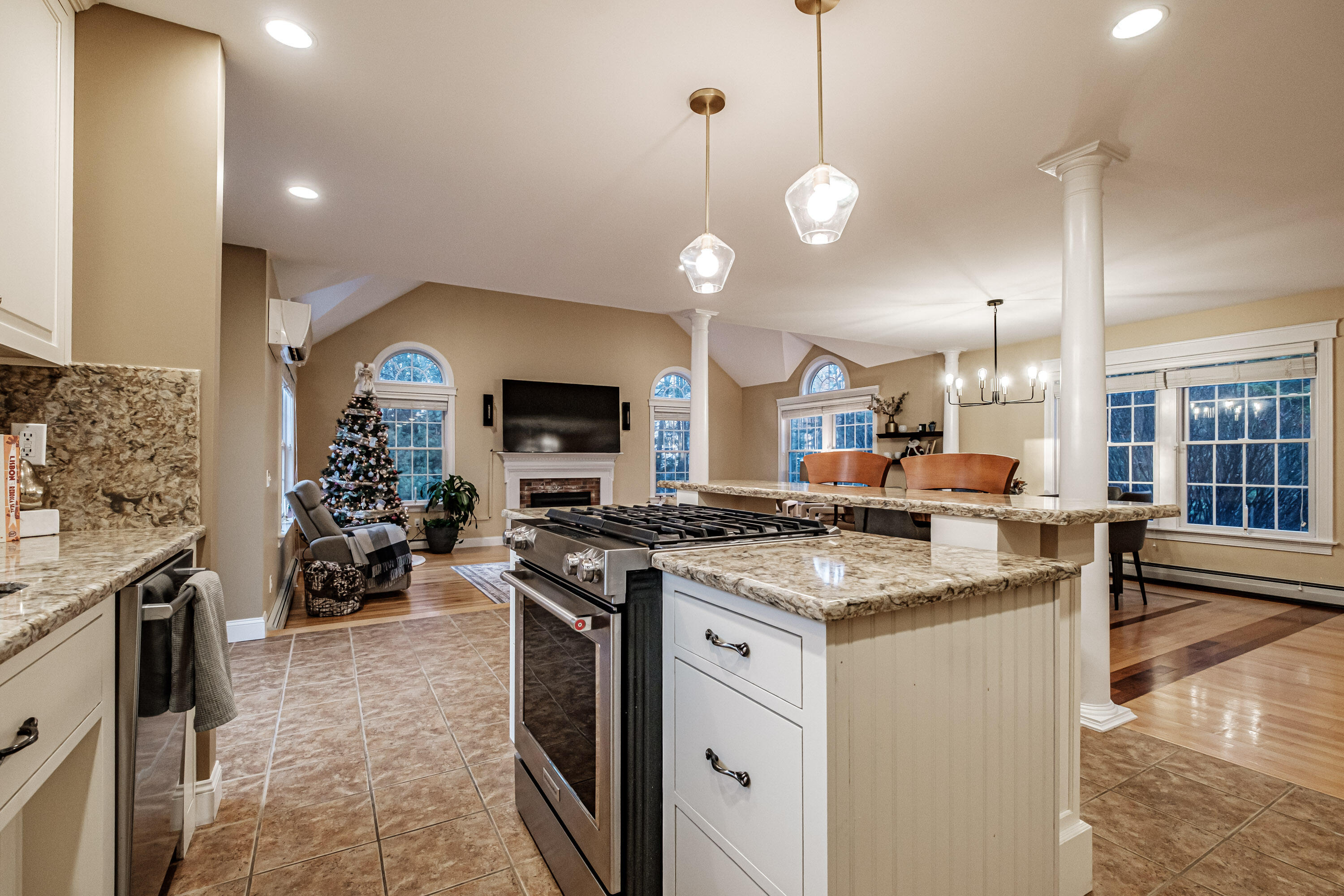 1 Silver Brook Circle