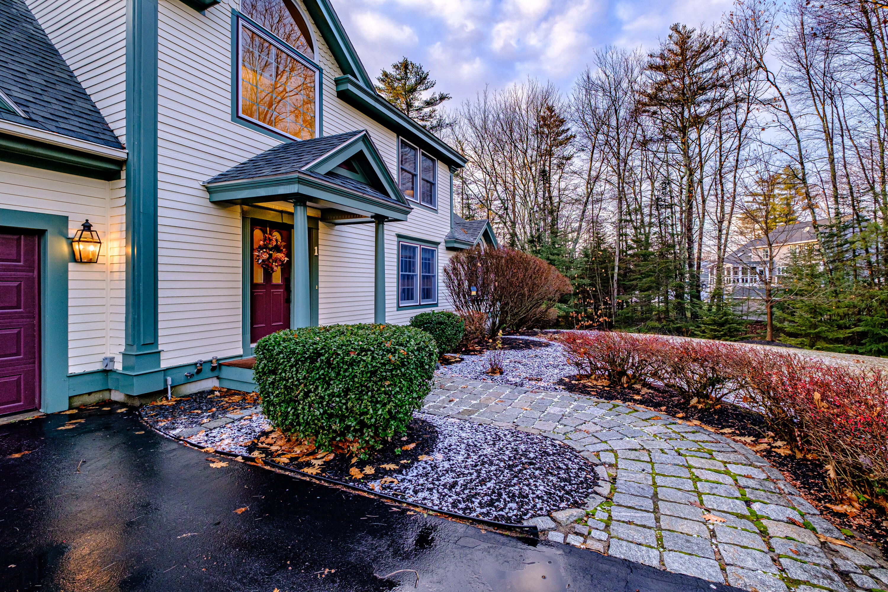 1 Silver Brook Circle