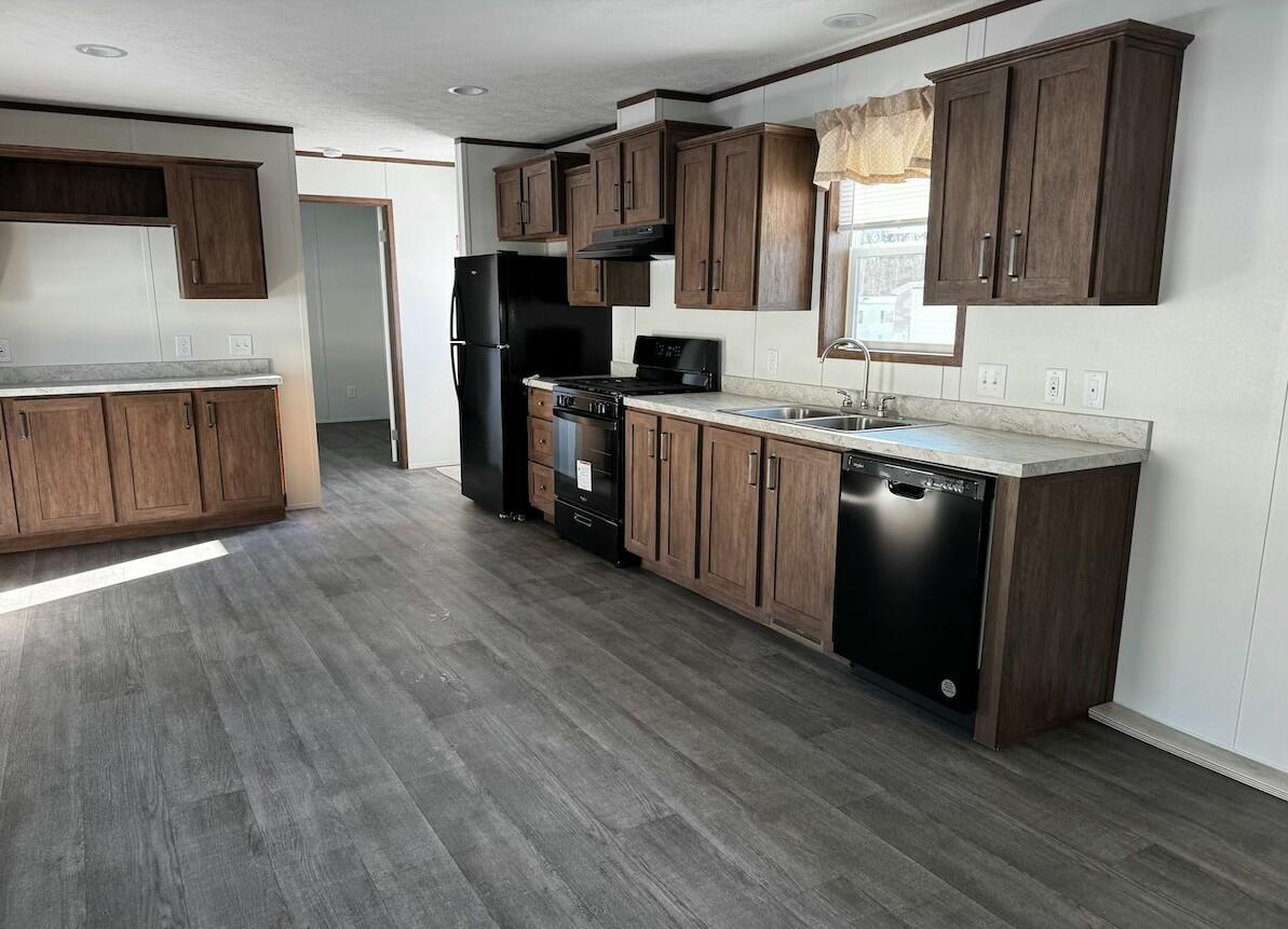 25 Cedarwood Drive