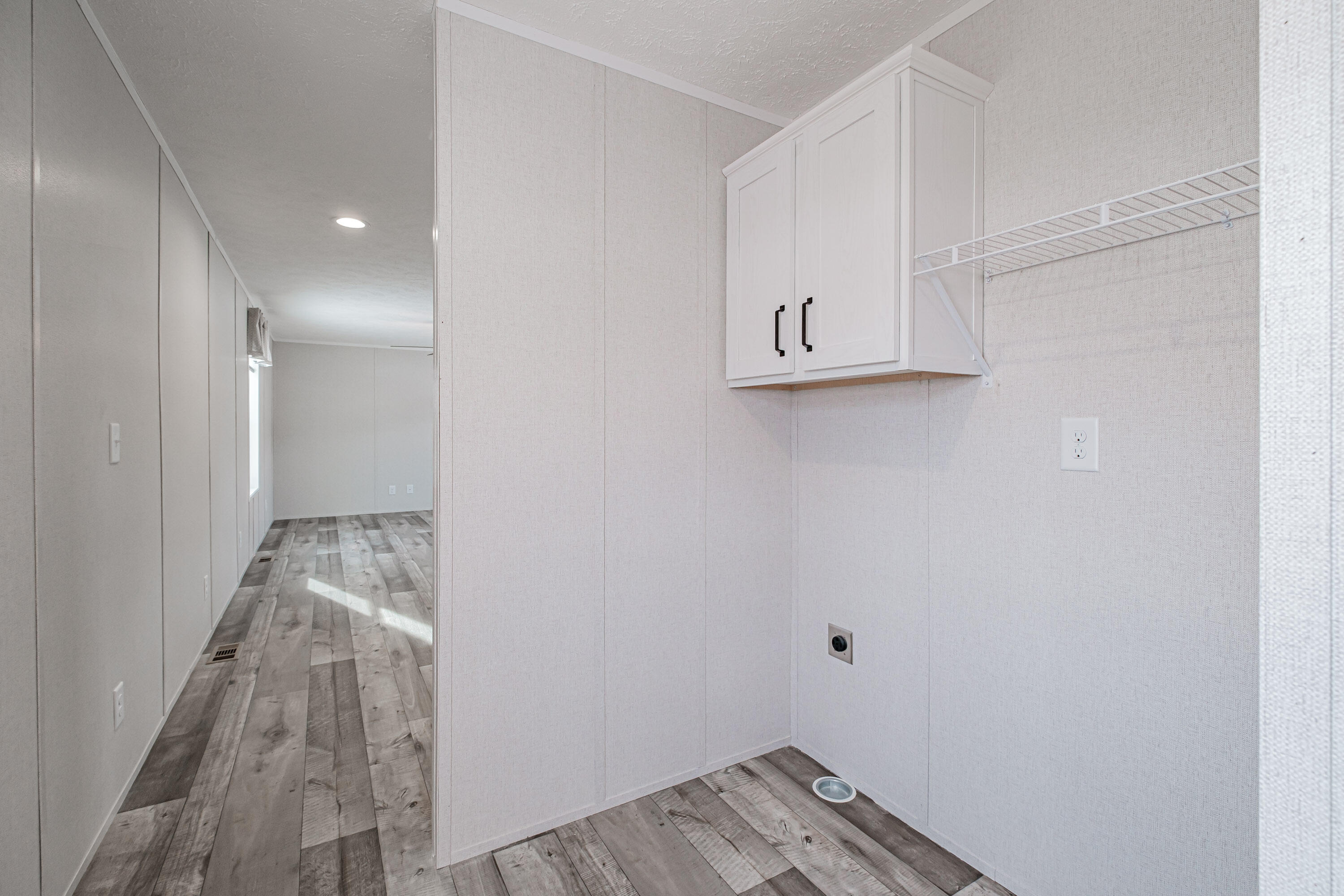 7 Cedarwood Drive