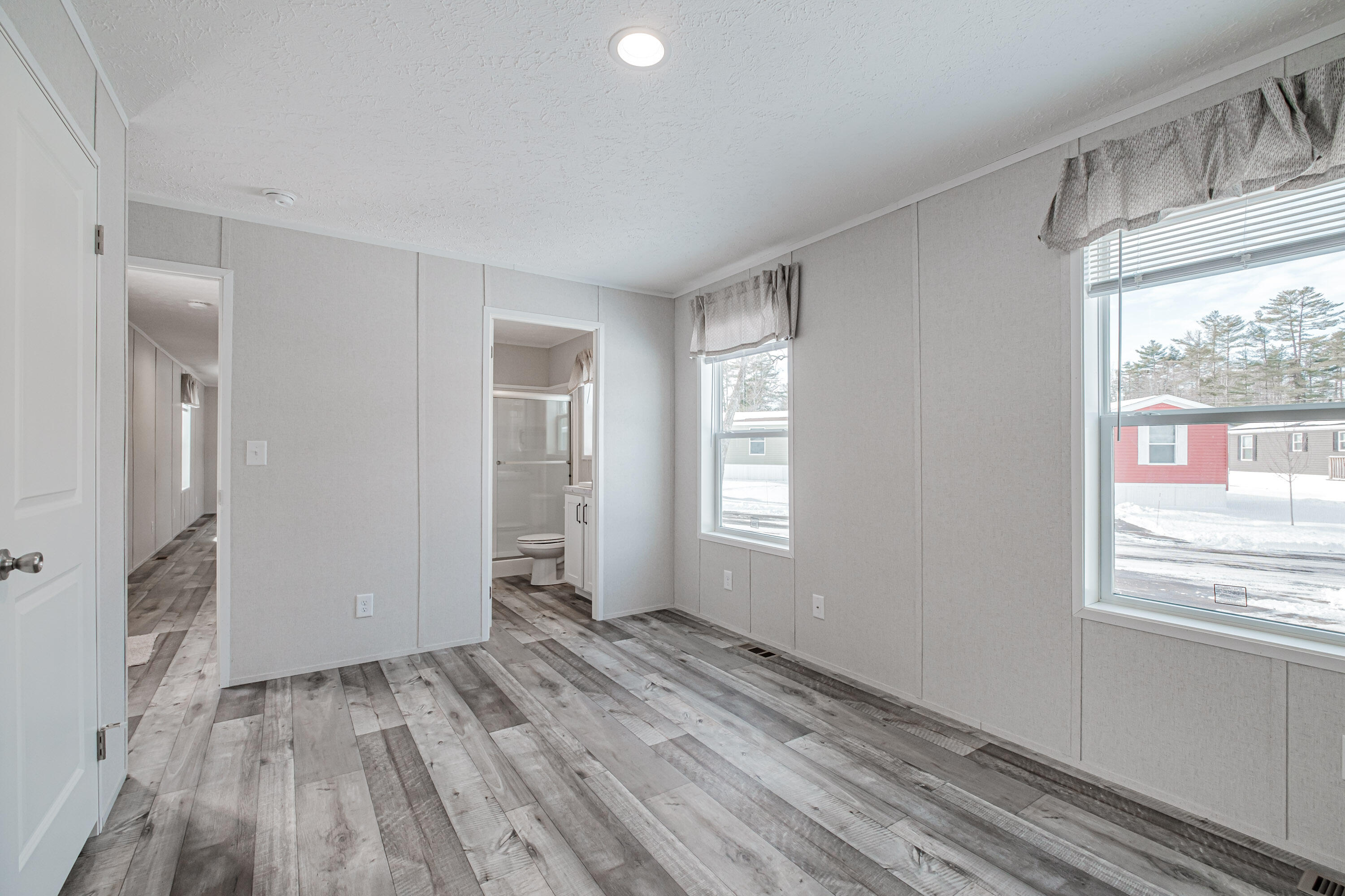 7 Cedarwood Drive