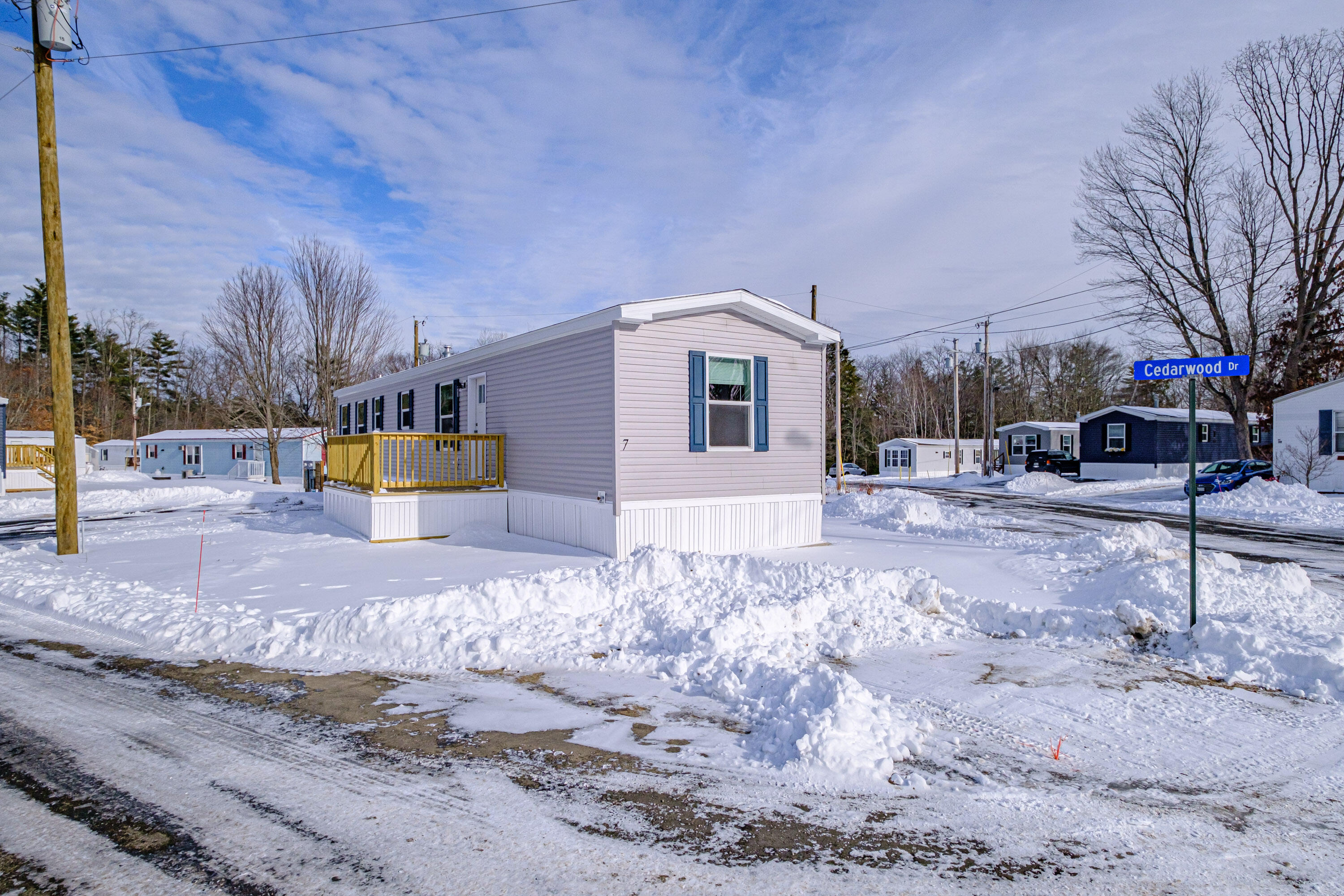 7 Cedarwood Drive