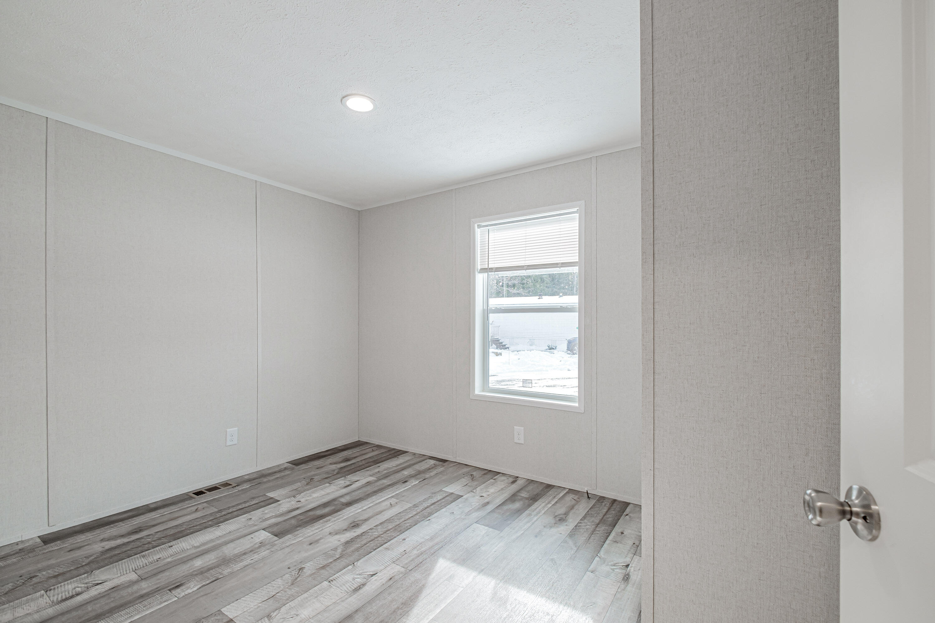 7 Cedarwood Drive