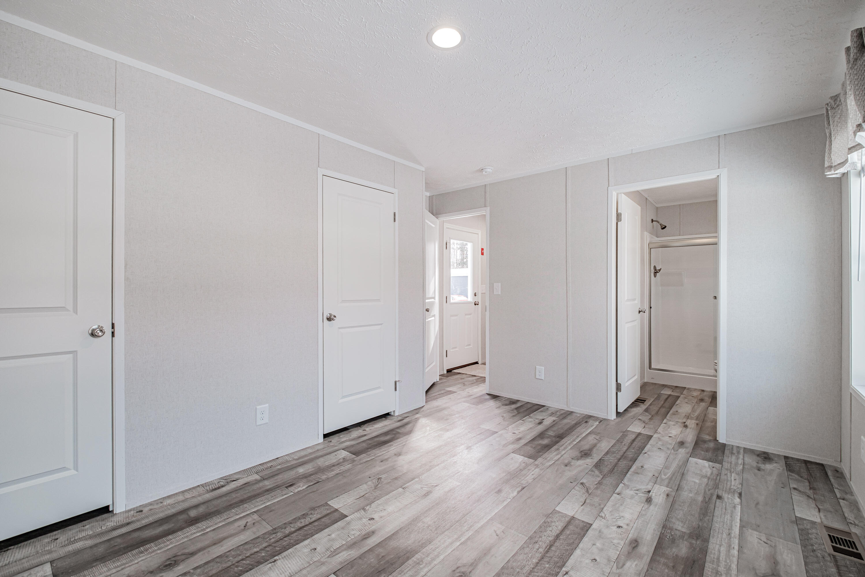 7 Cedarwood Drive