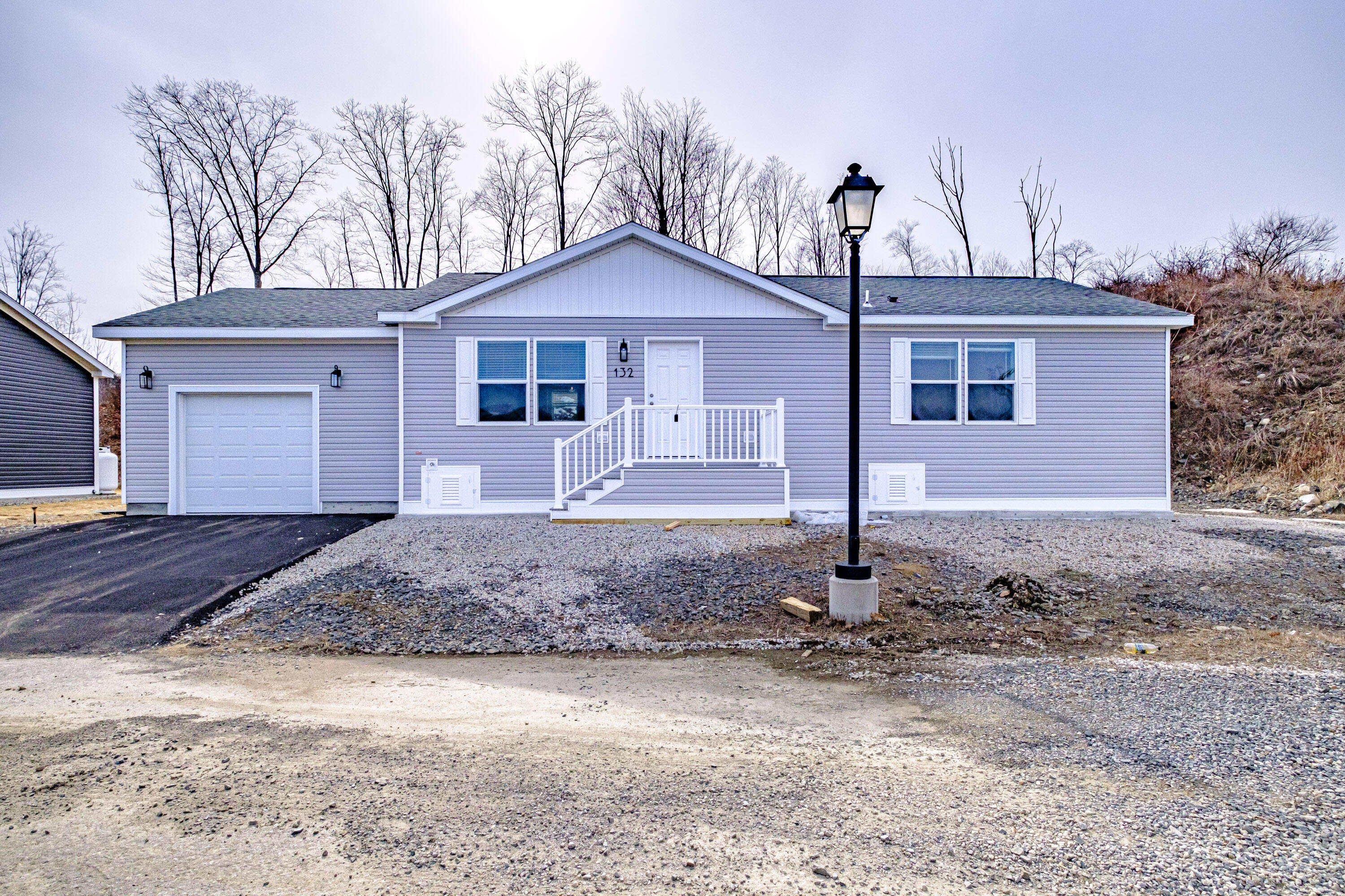 132 Settlement Loop