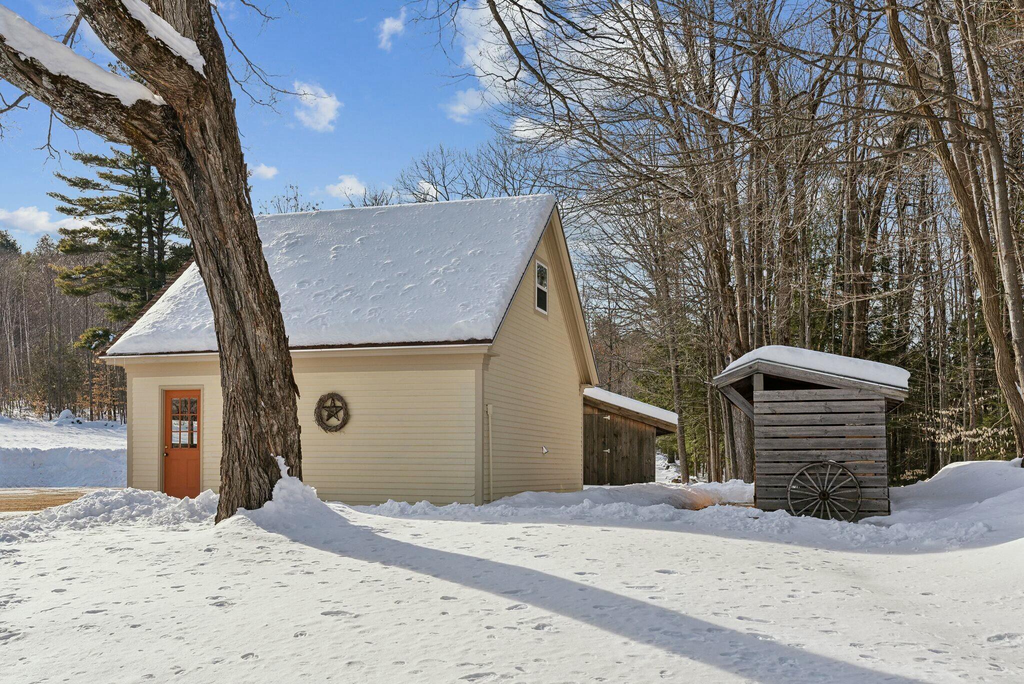 33 Pound Hill Road
