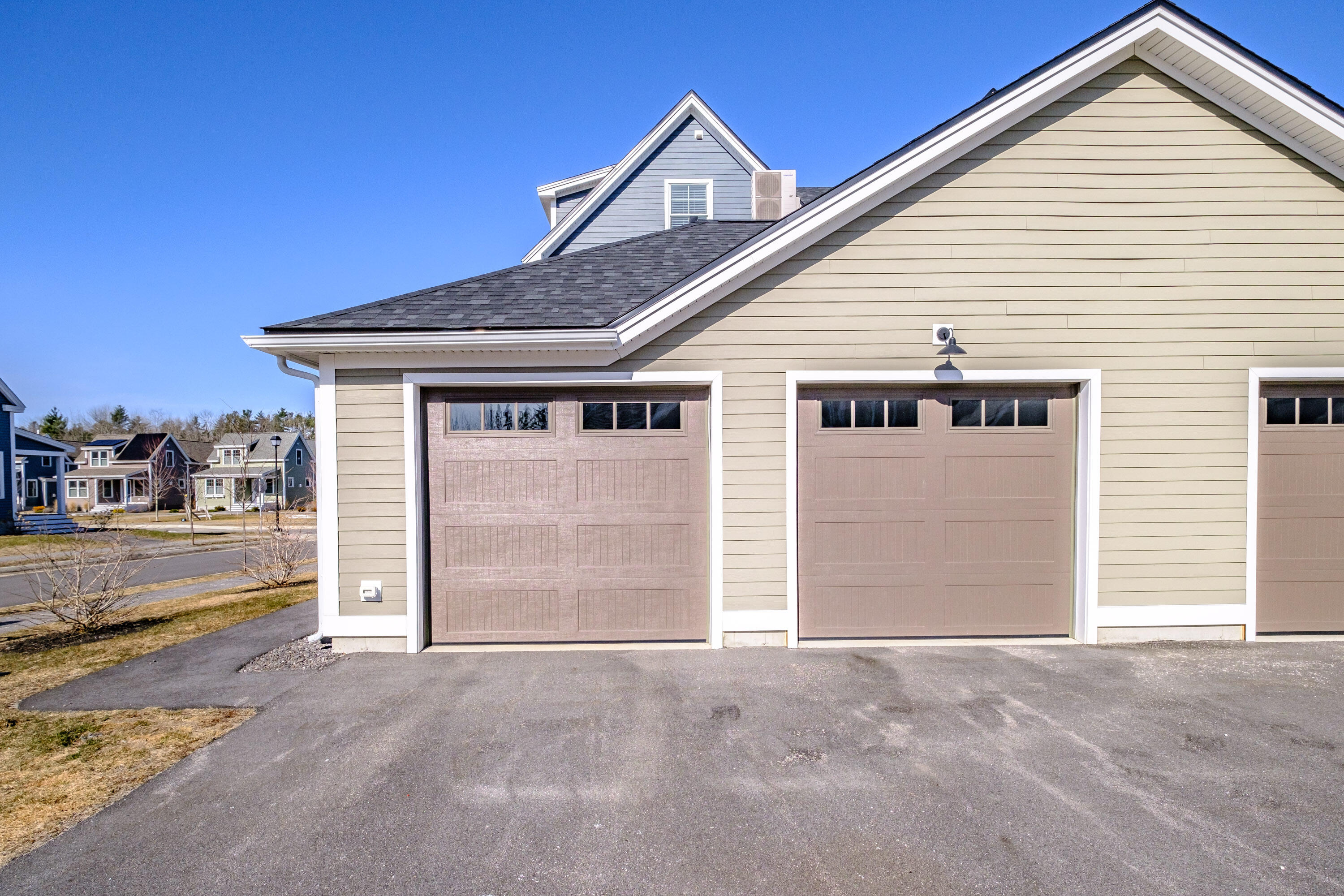 15 Frontrunner Way, 15