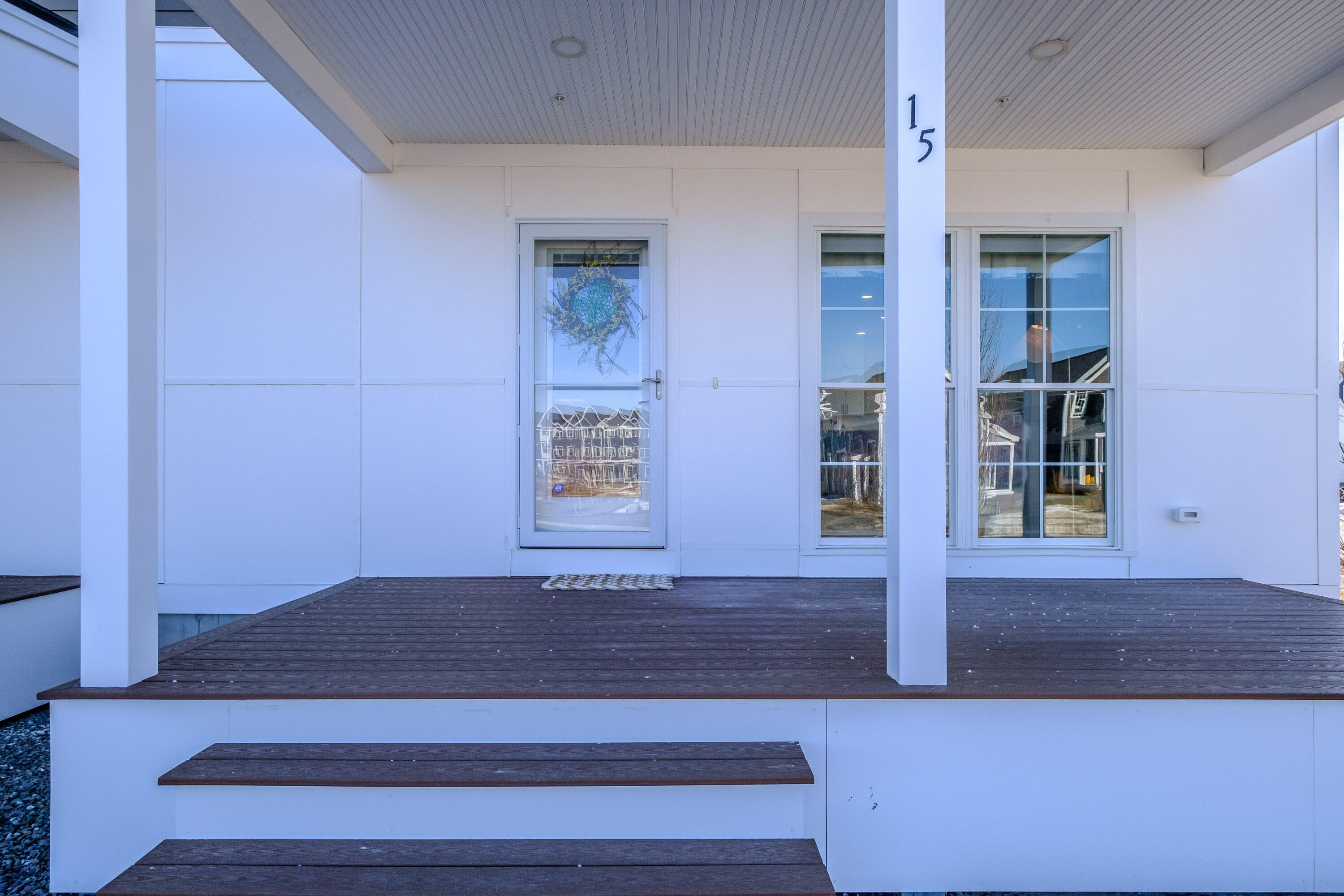 15 Frontrunner Way, 15