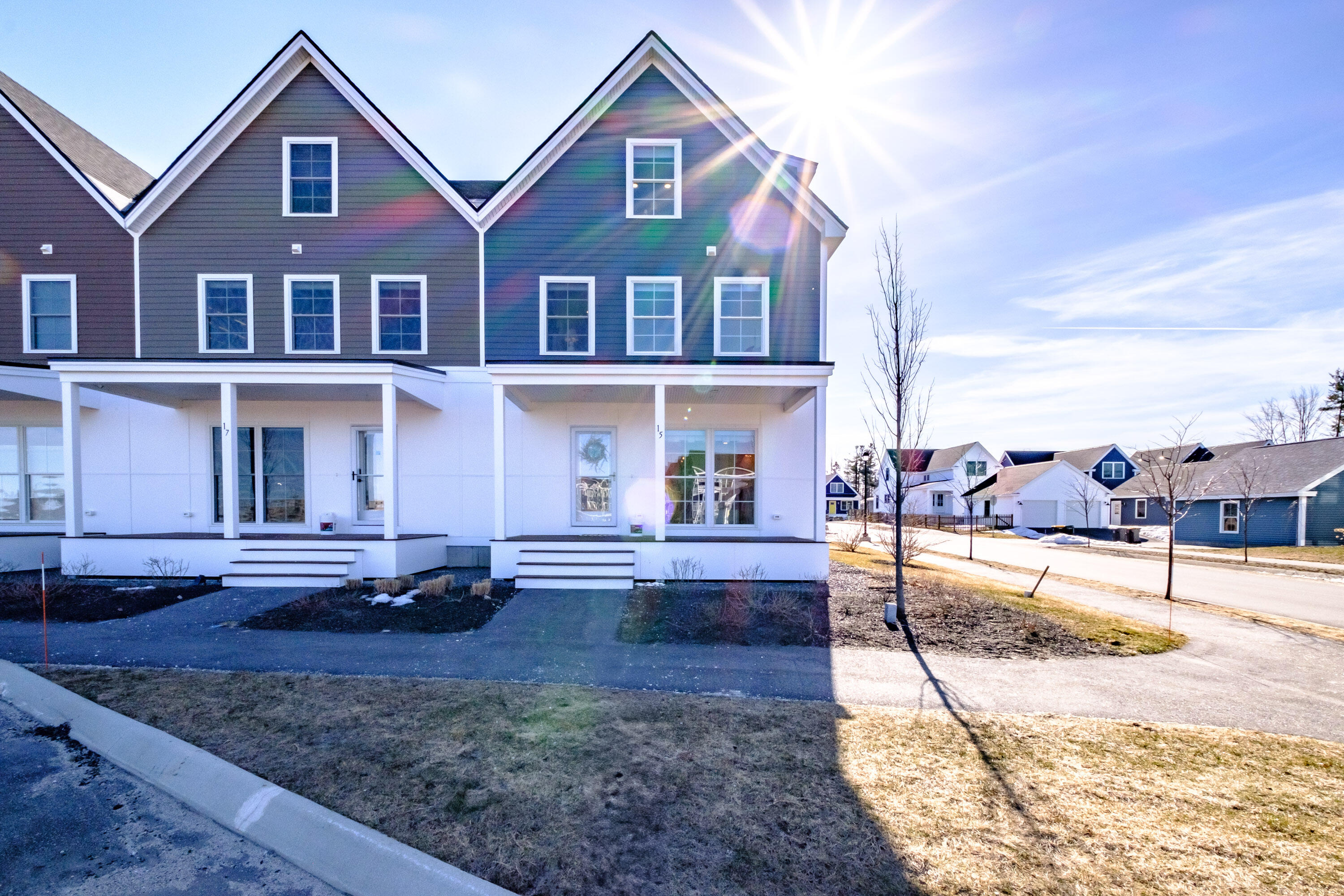15 Frontrunner Way, 15