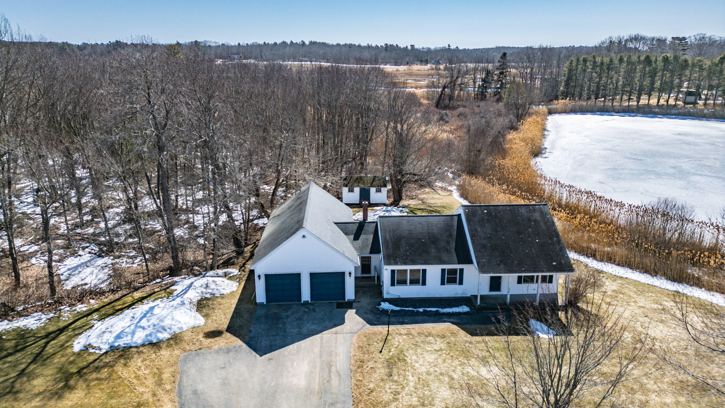 9 Clearwater Drive