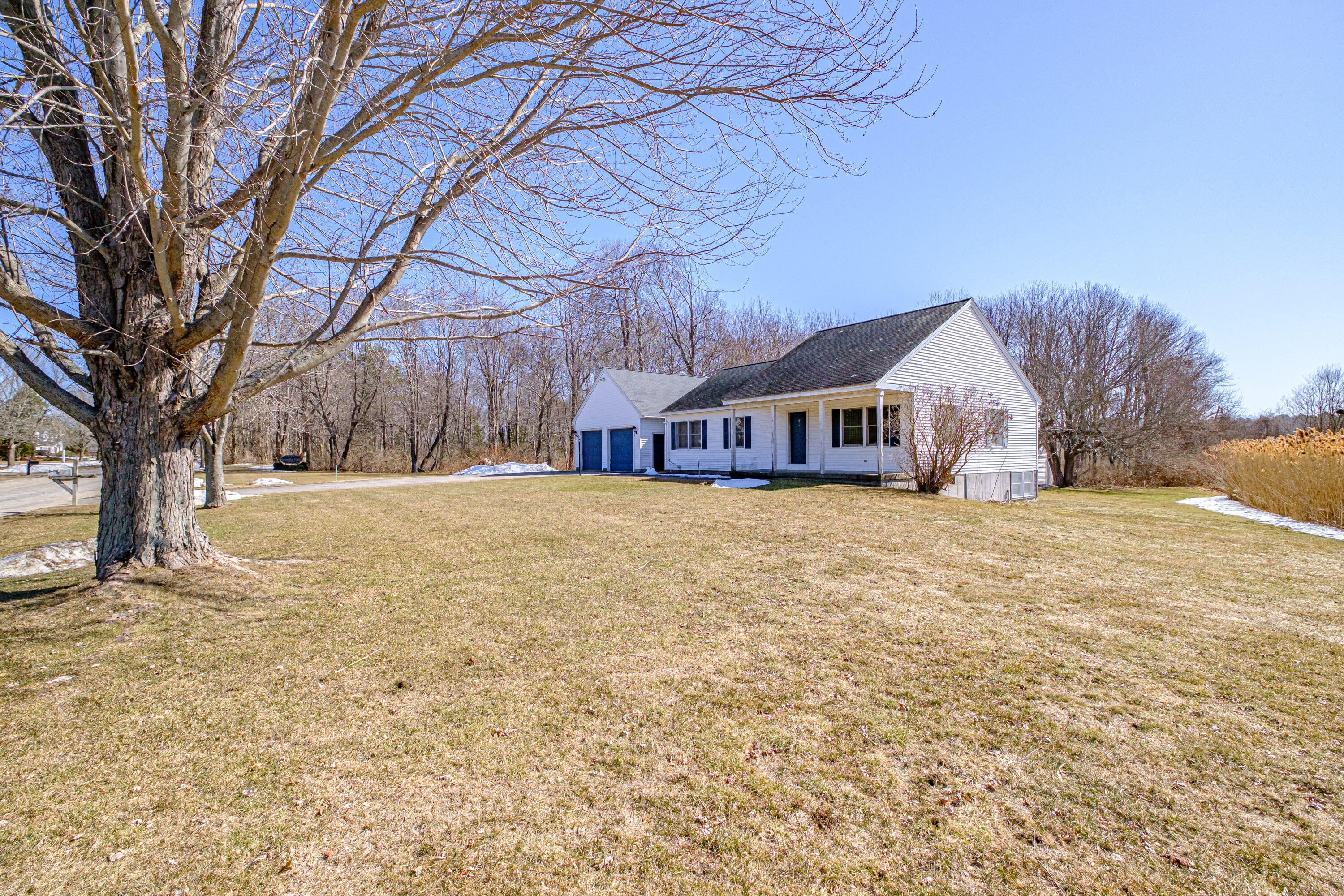 9 Clearwater Drive