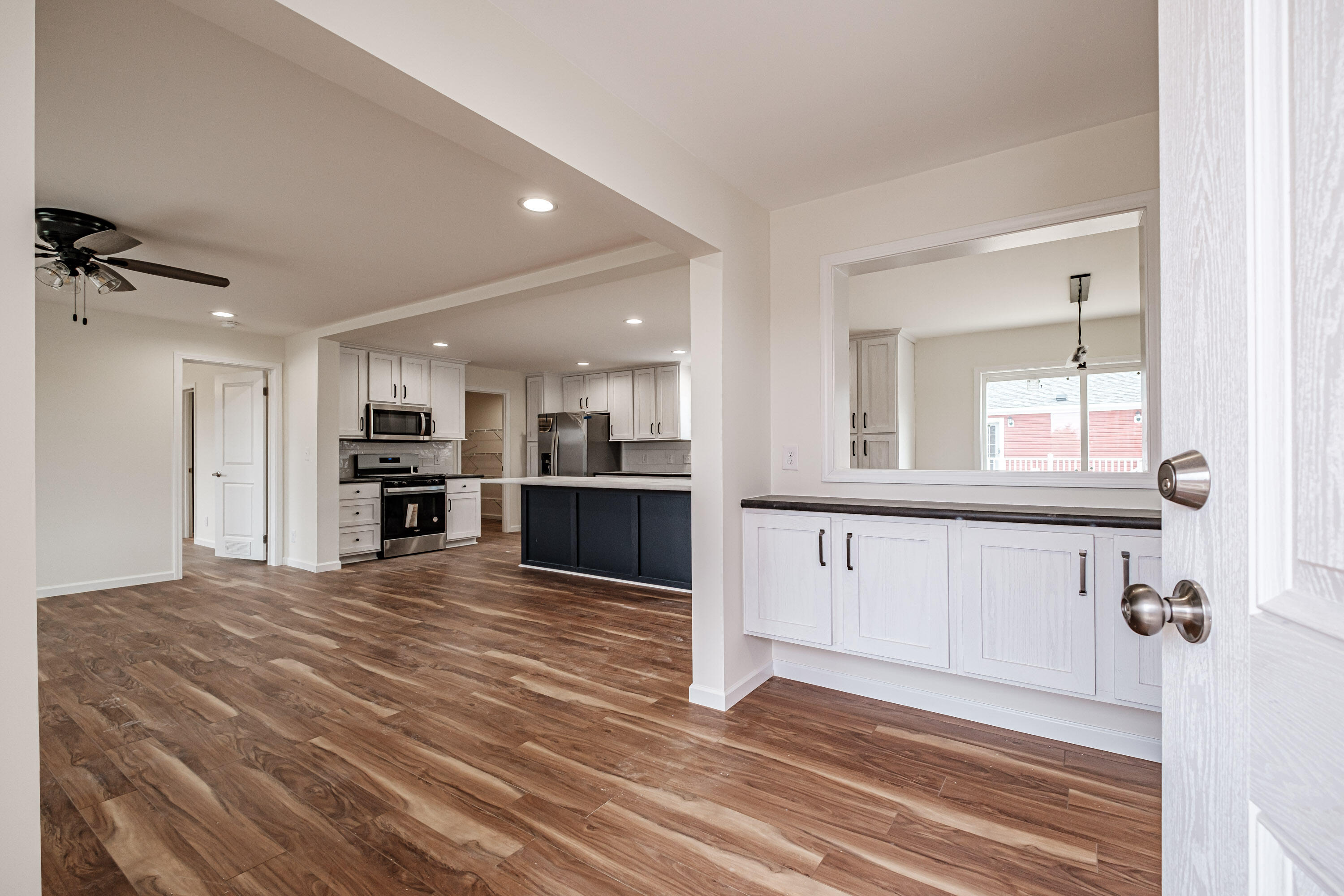 21 Colony Way