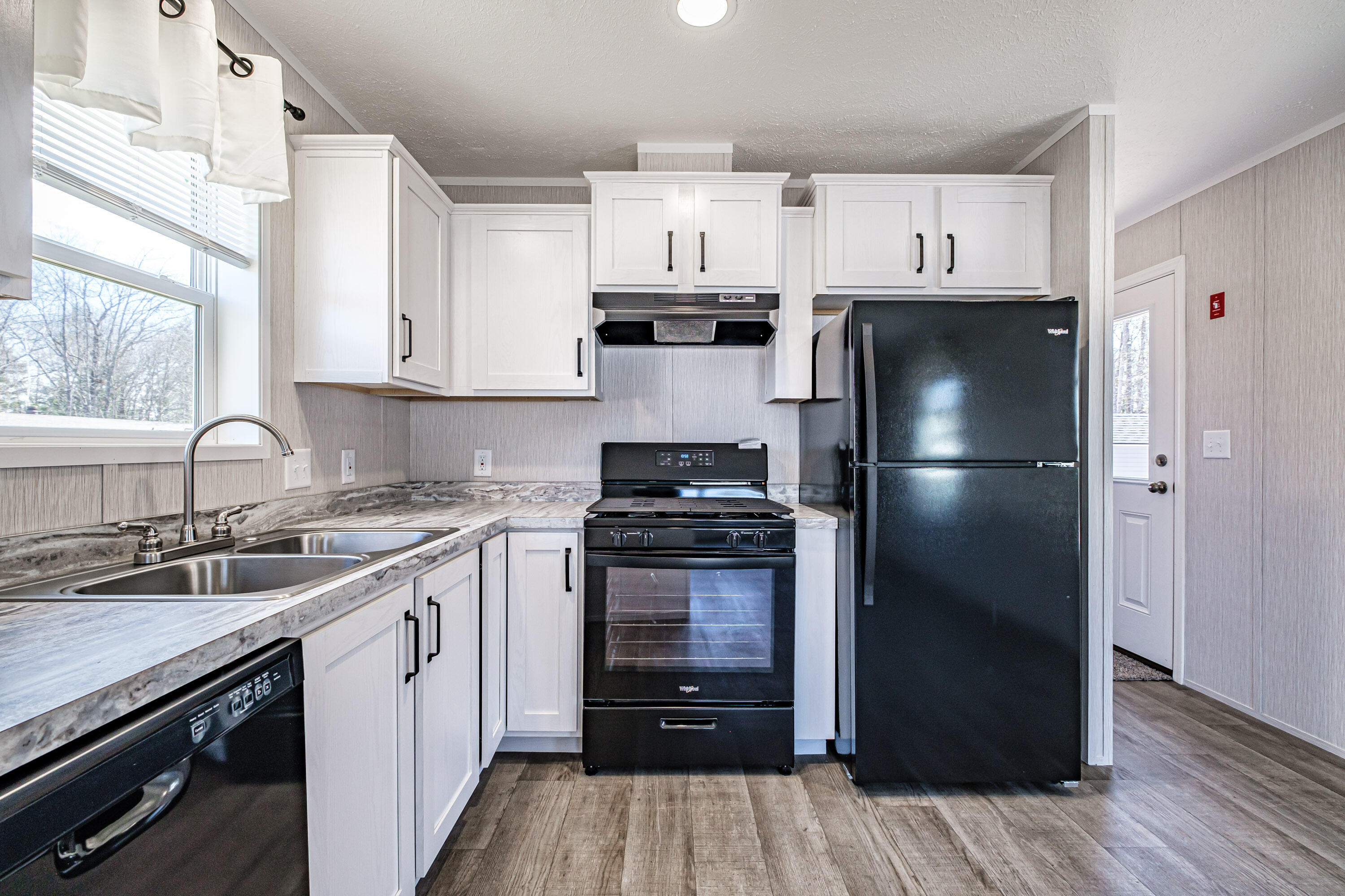 3 Cherrywood Drive