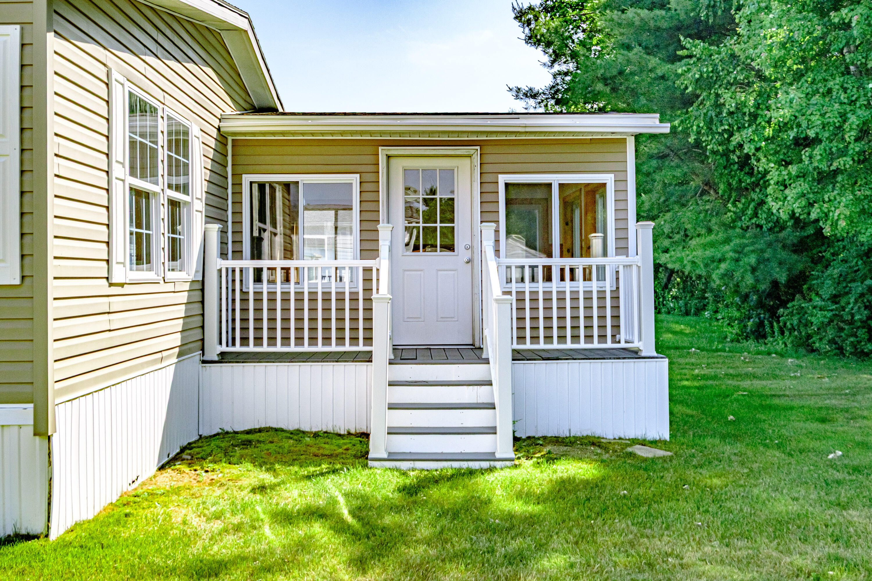 3 Windsor Drive