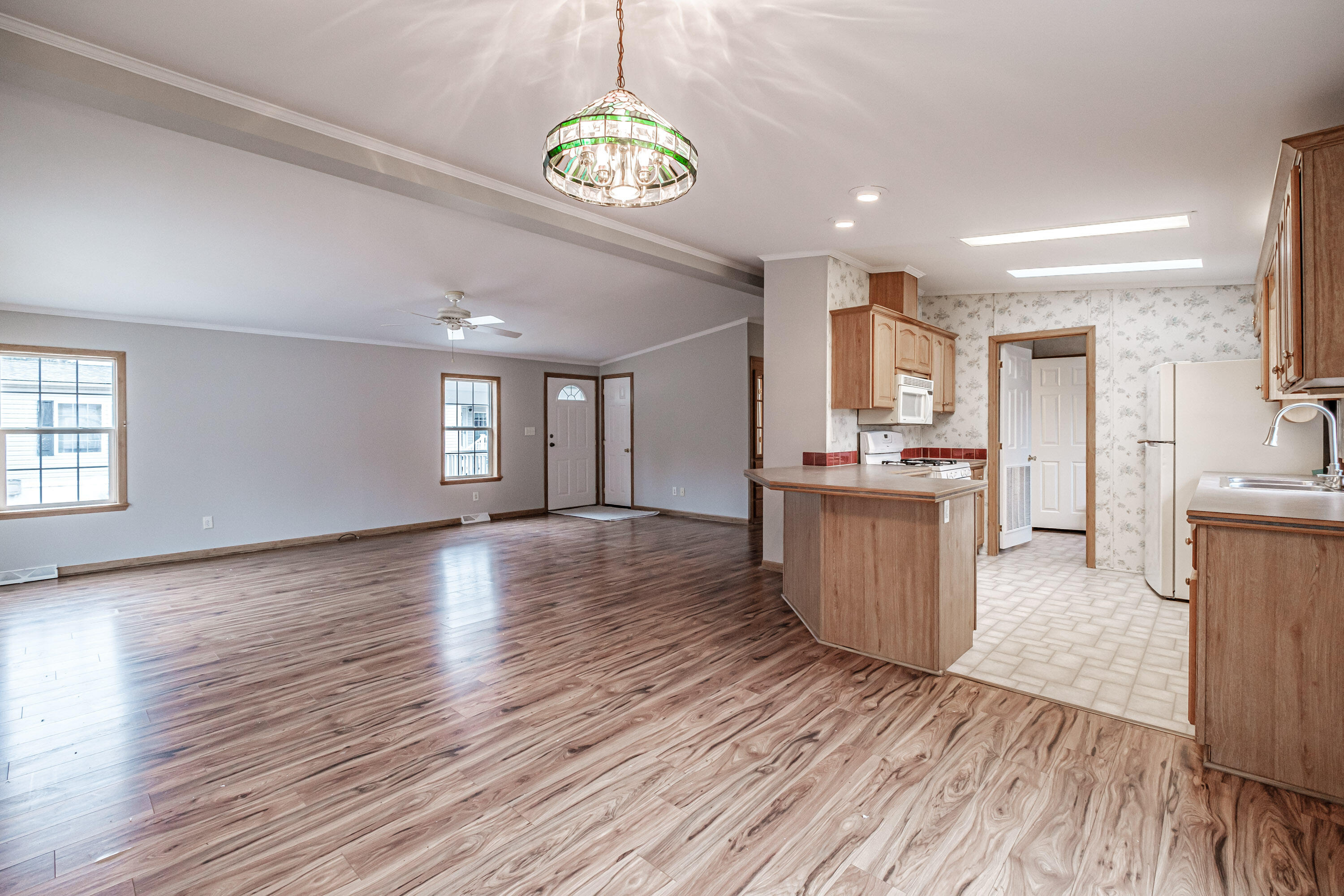 3 Windsor Drive