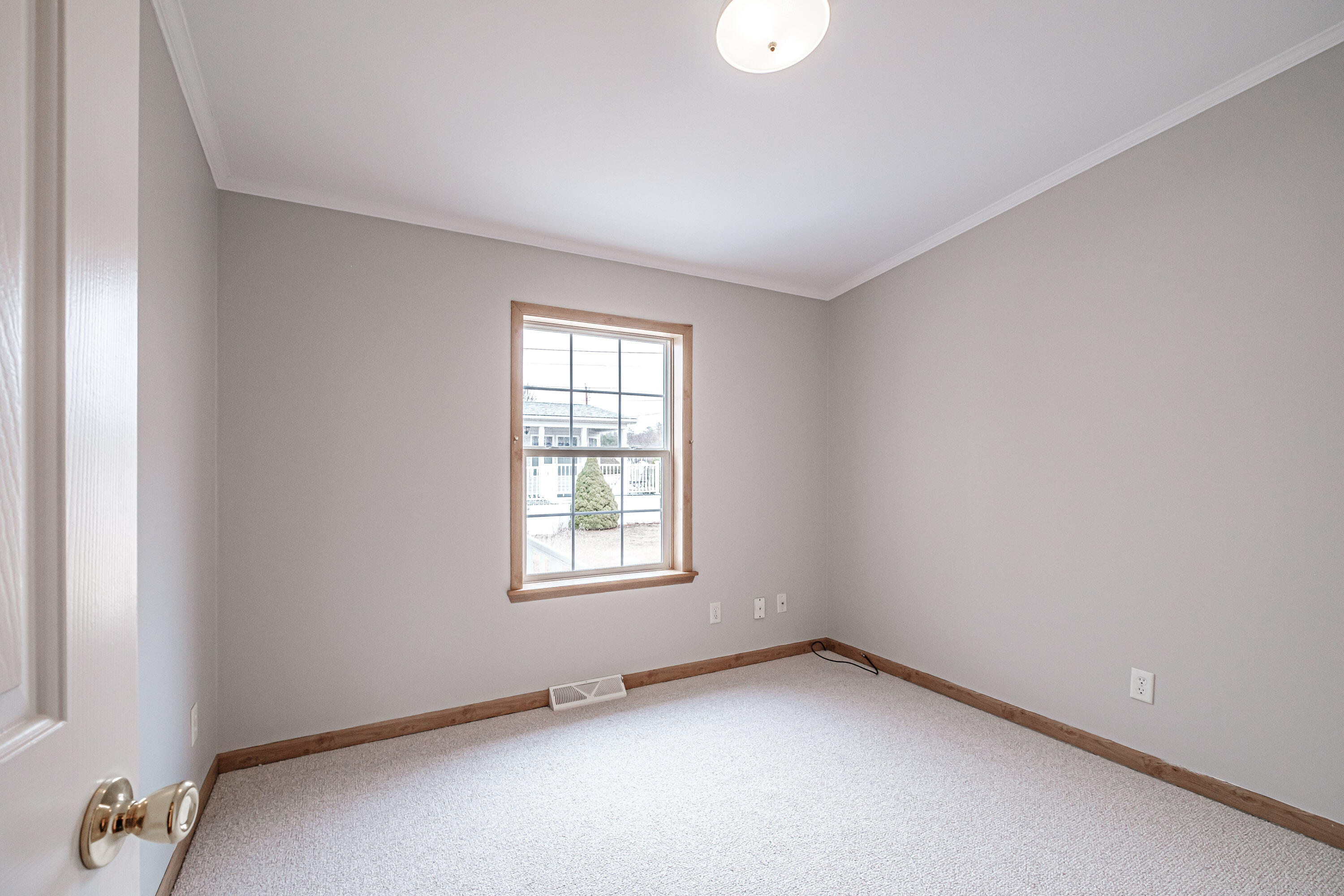 3 Windsor Drive
