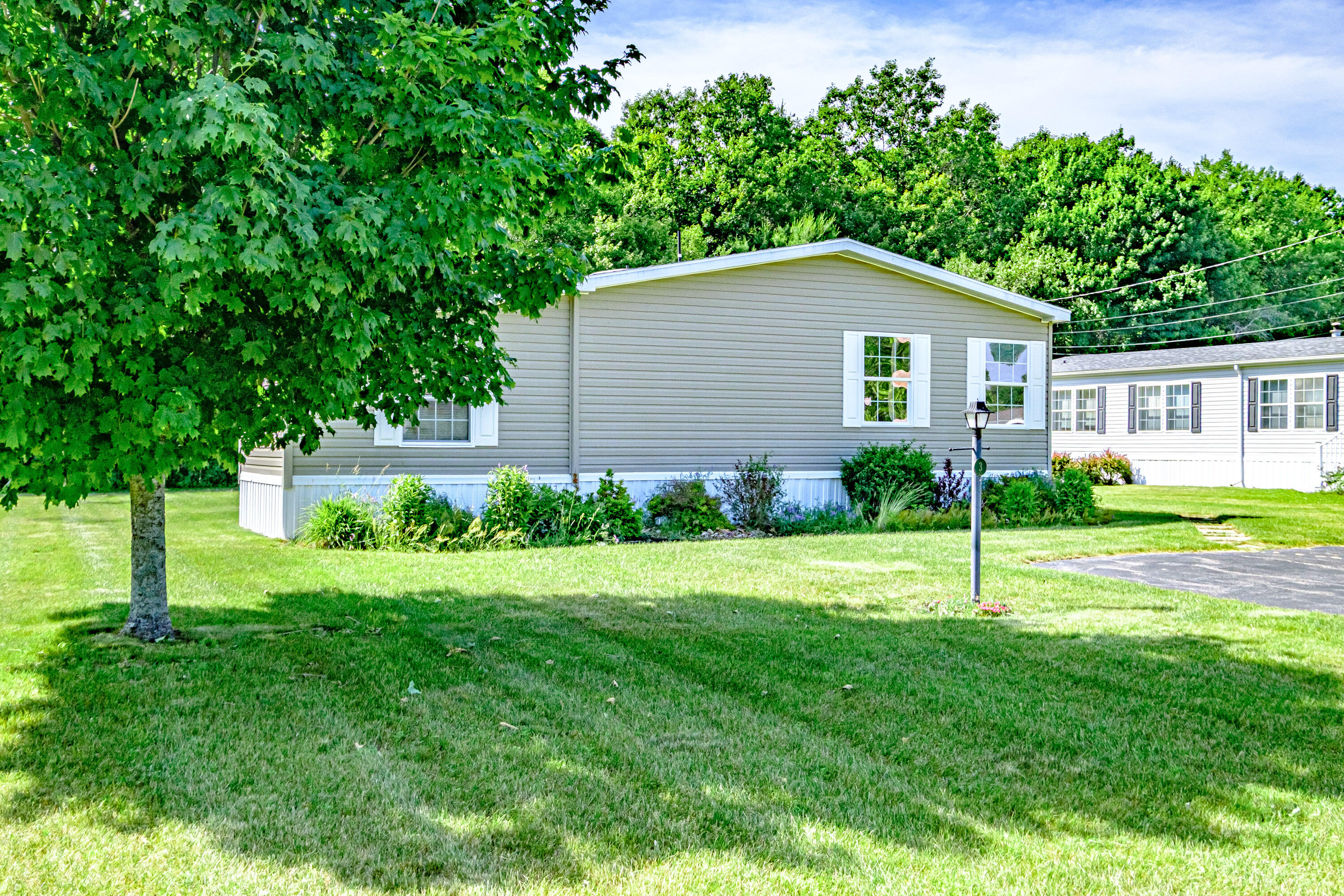 3 Windsor Drive