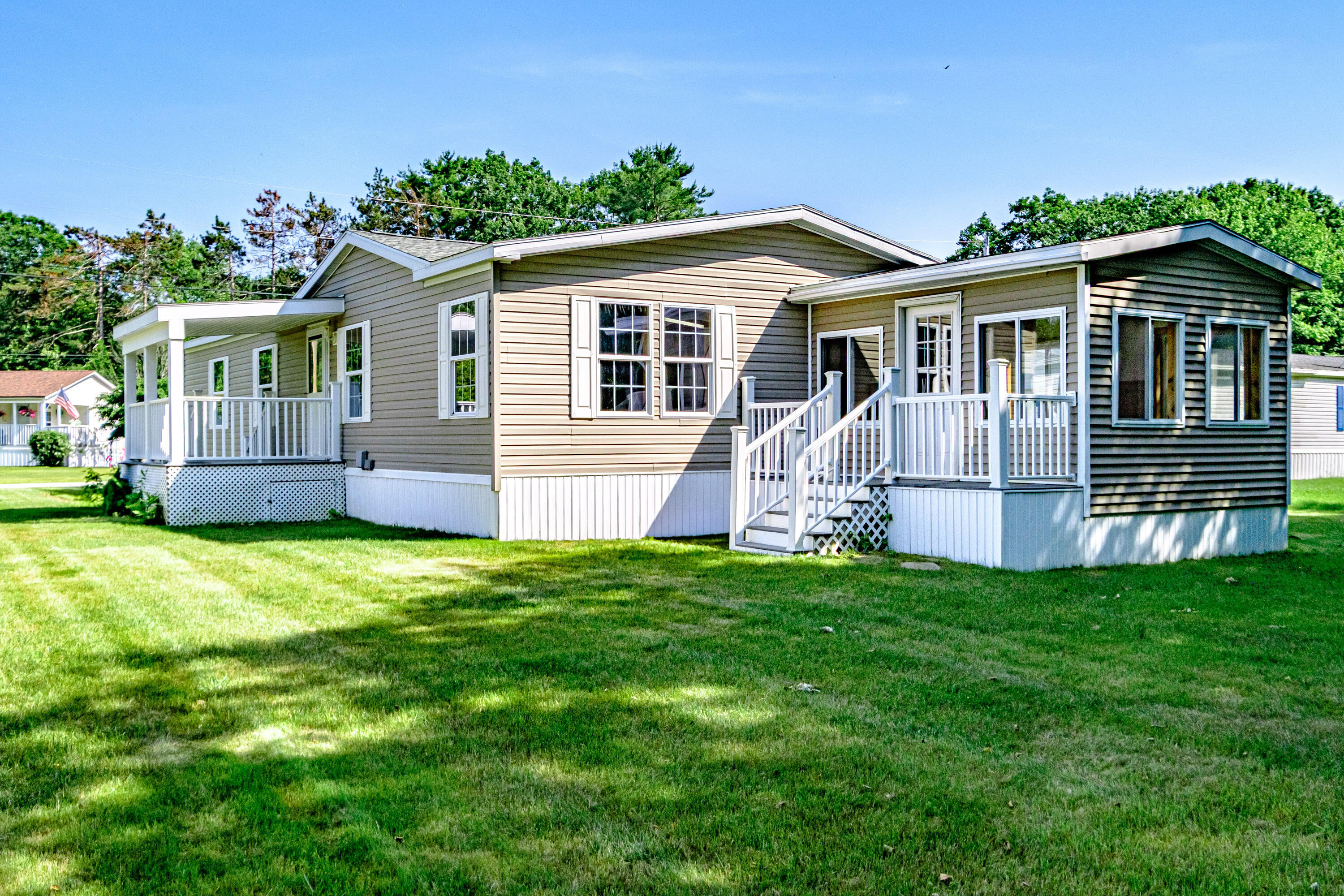 3 Windsor Drive