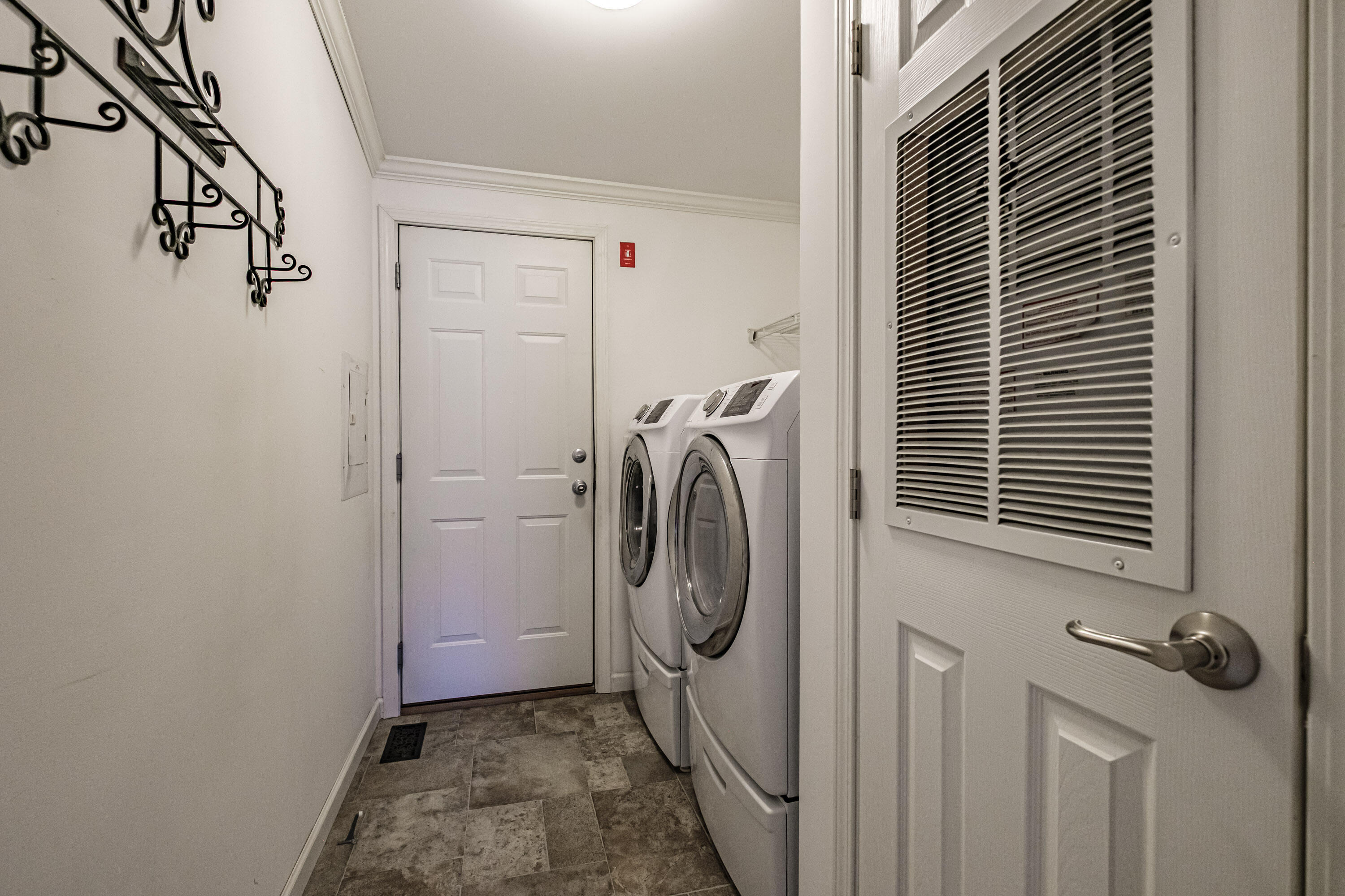 21 Fieldstone Lane