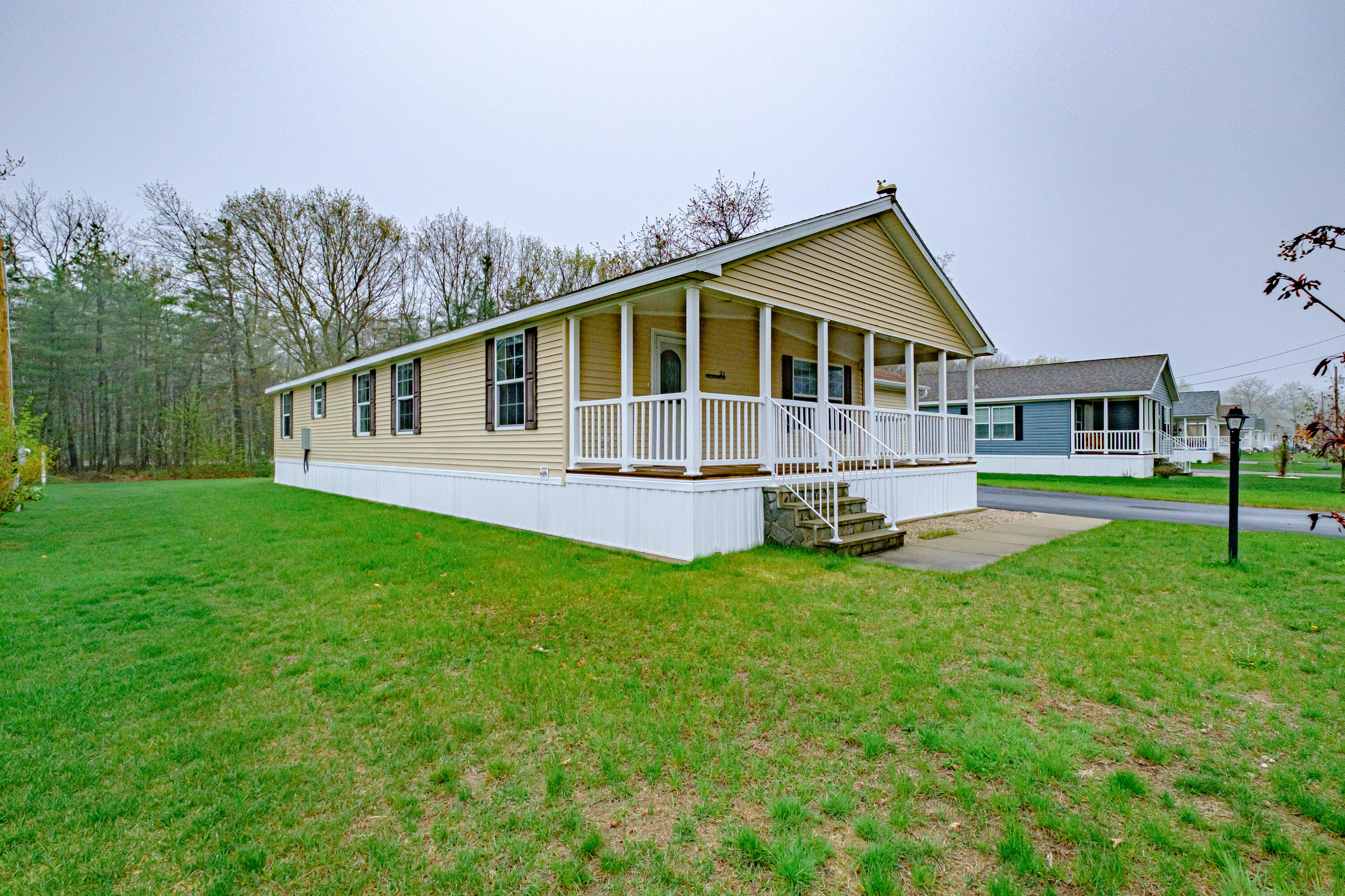 21 Fieldstone Lane
