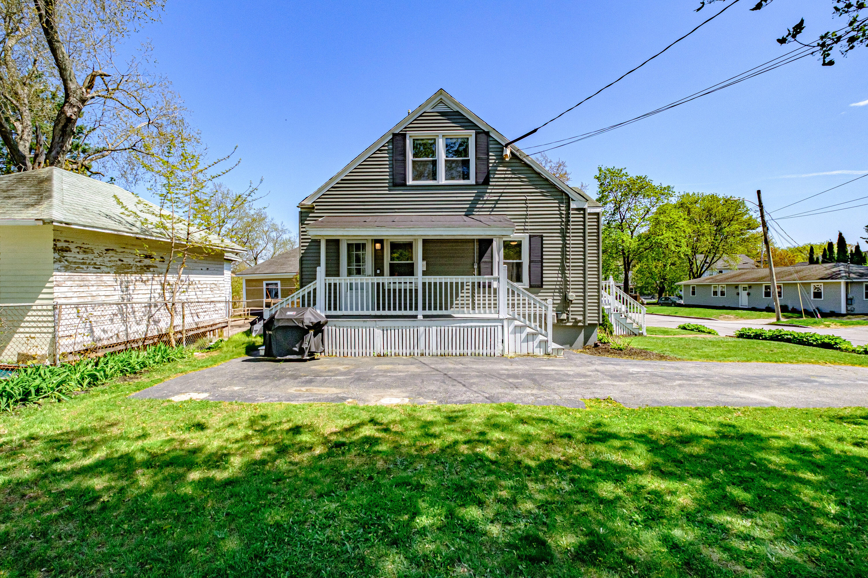 301 Sherwood Street