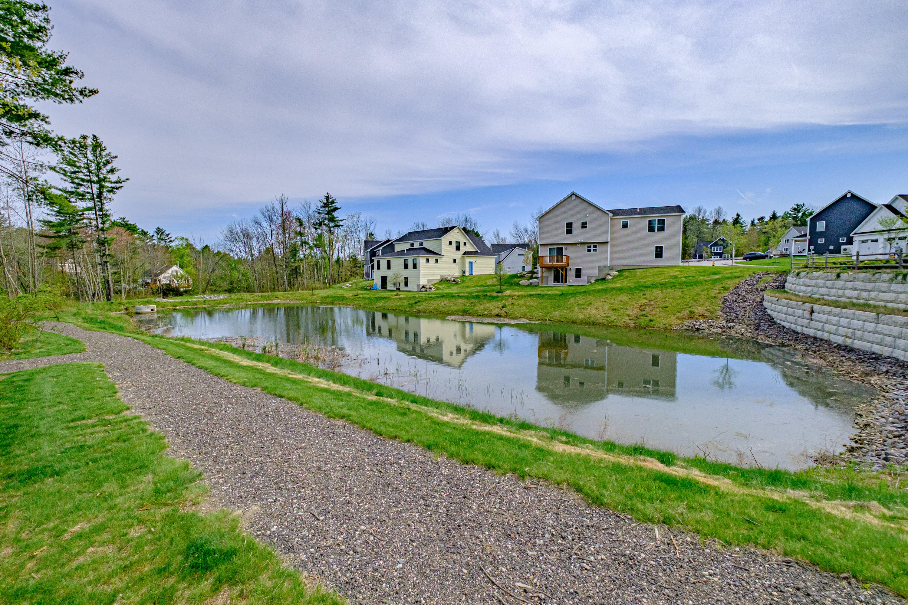 14 Bluebird Trail, 67