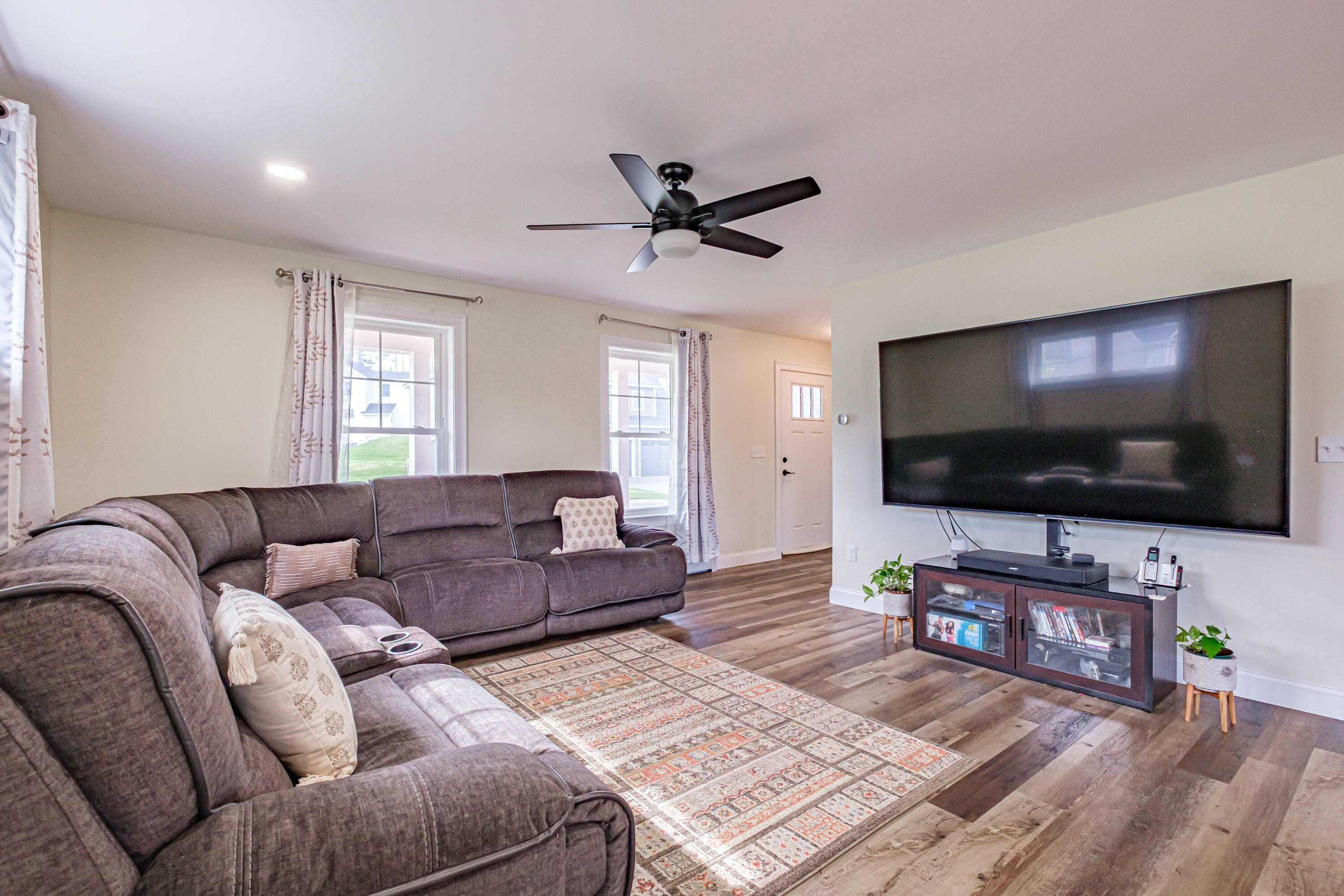14 Bluebird Trail, 67