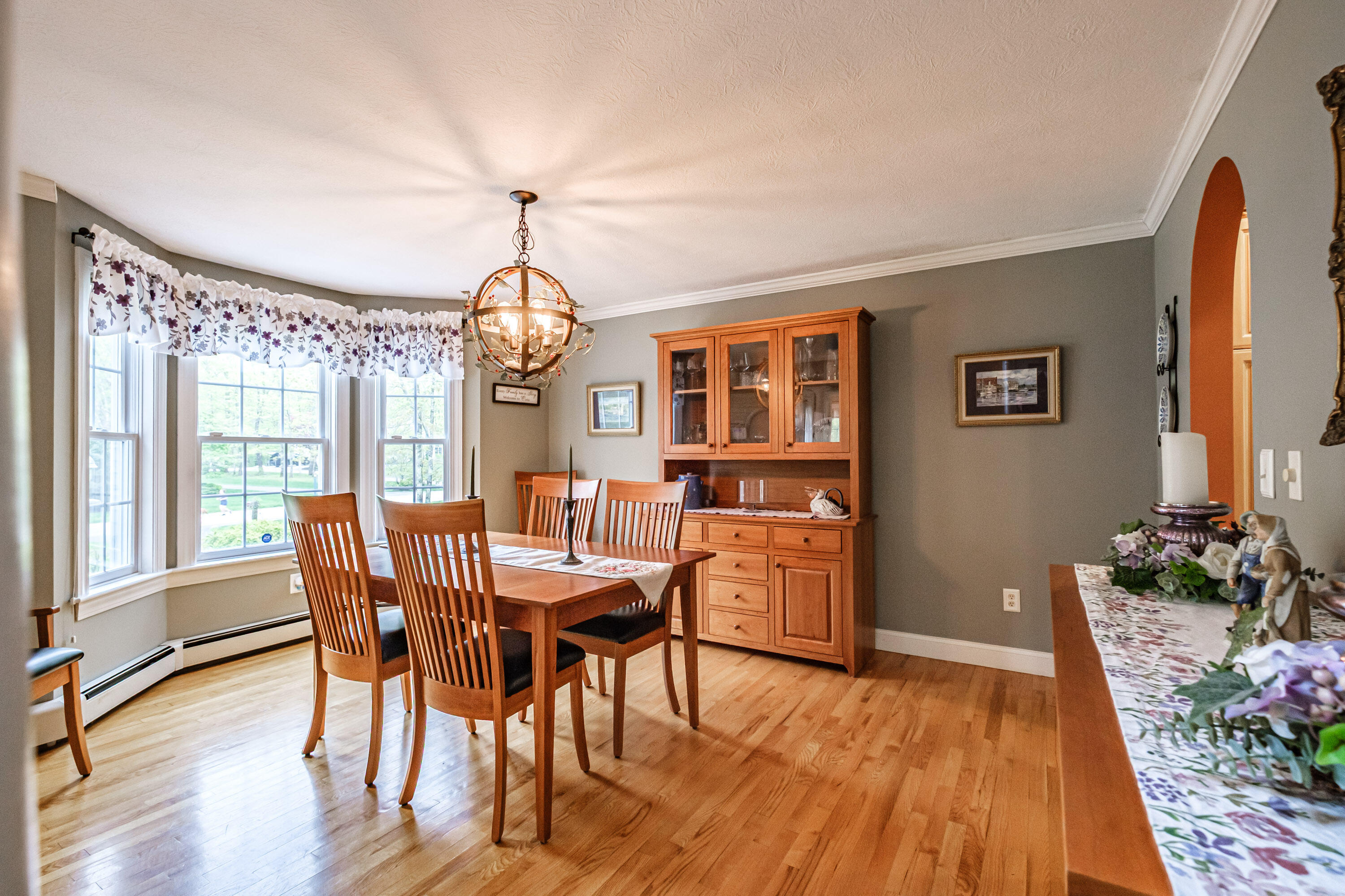 10 Hidden Creek Drive
