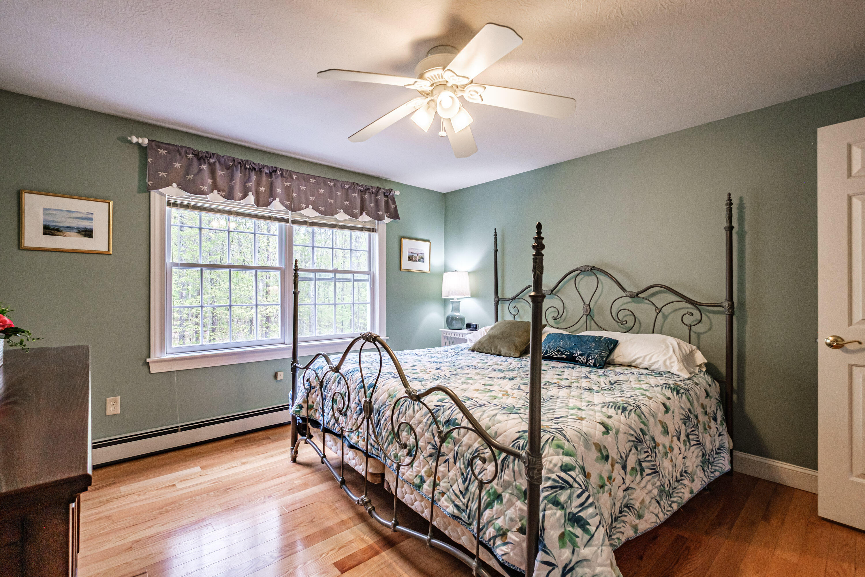10 Hidden Creek Drive