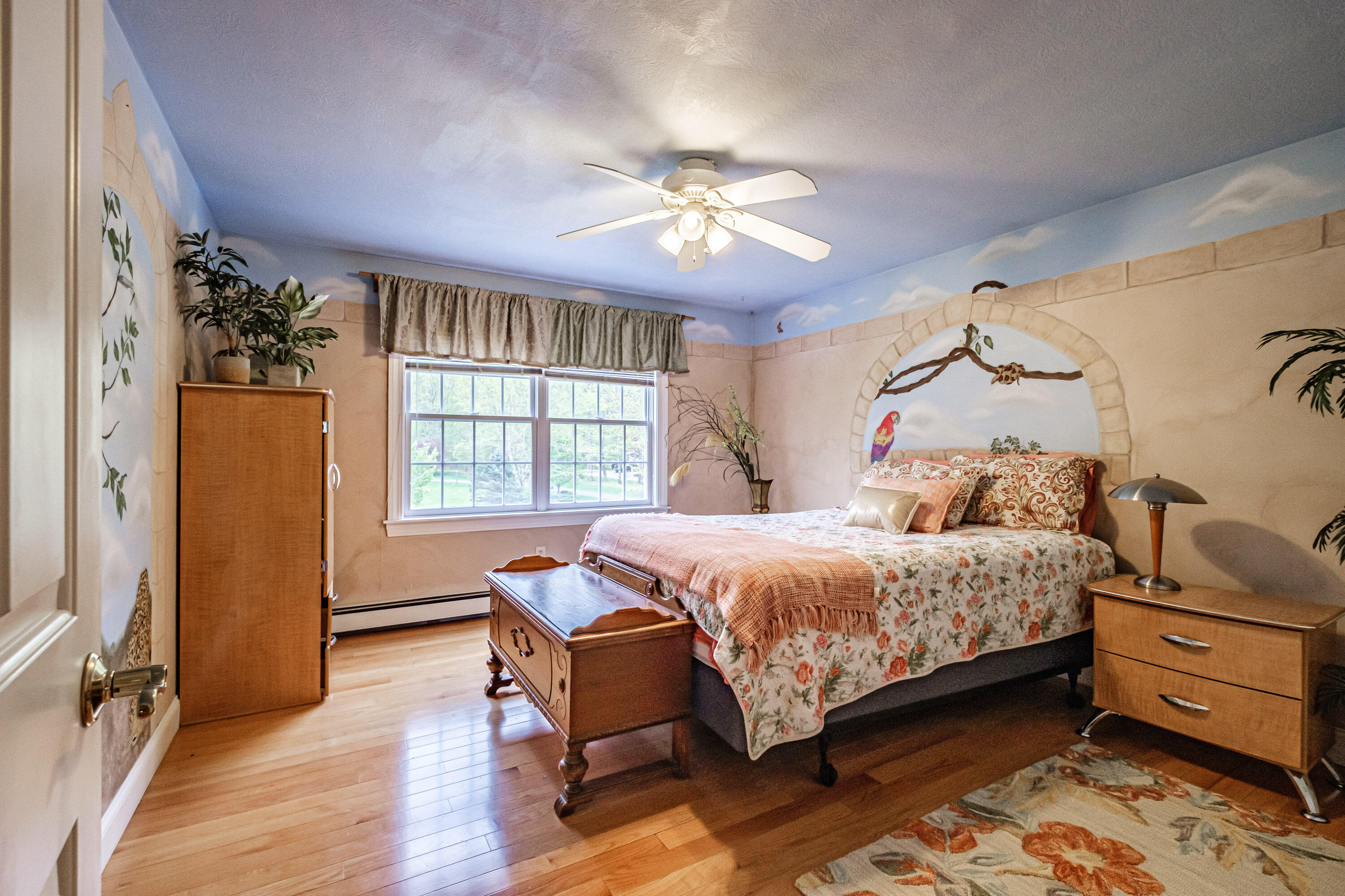 10 Hidden Creek Drive