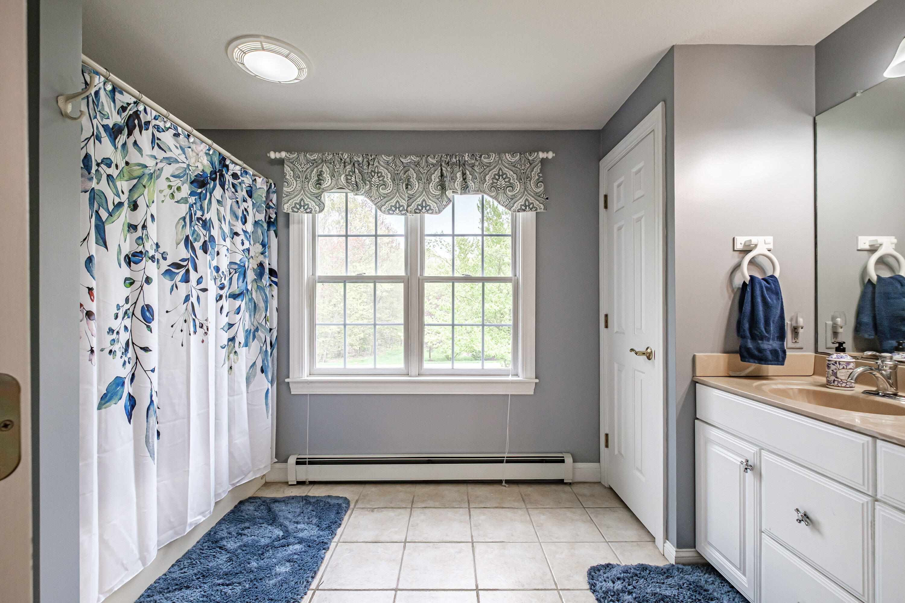 10 Hidden Creek Drive