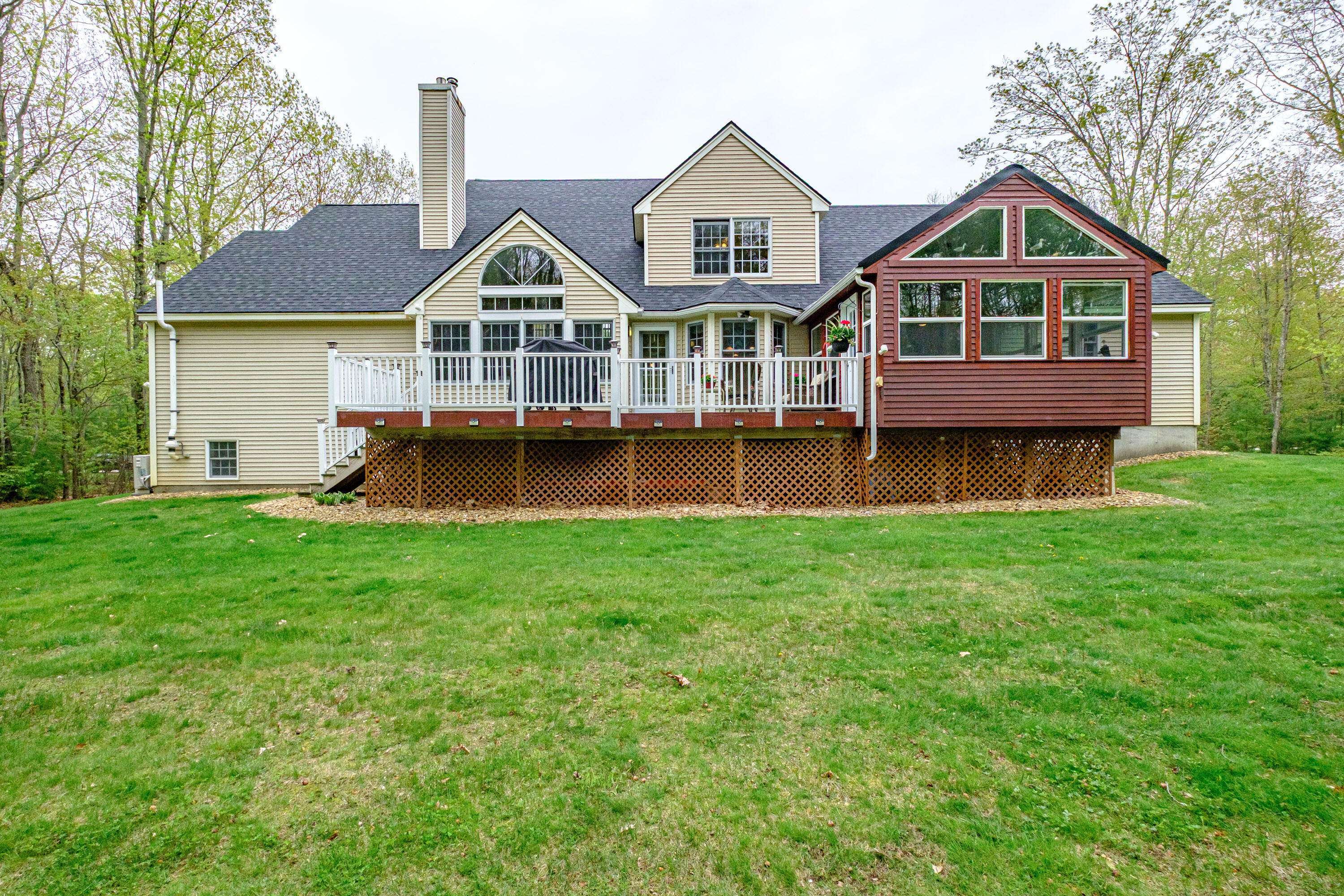 10 Hidden Creek Drive