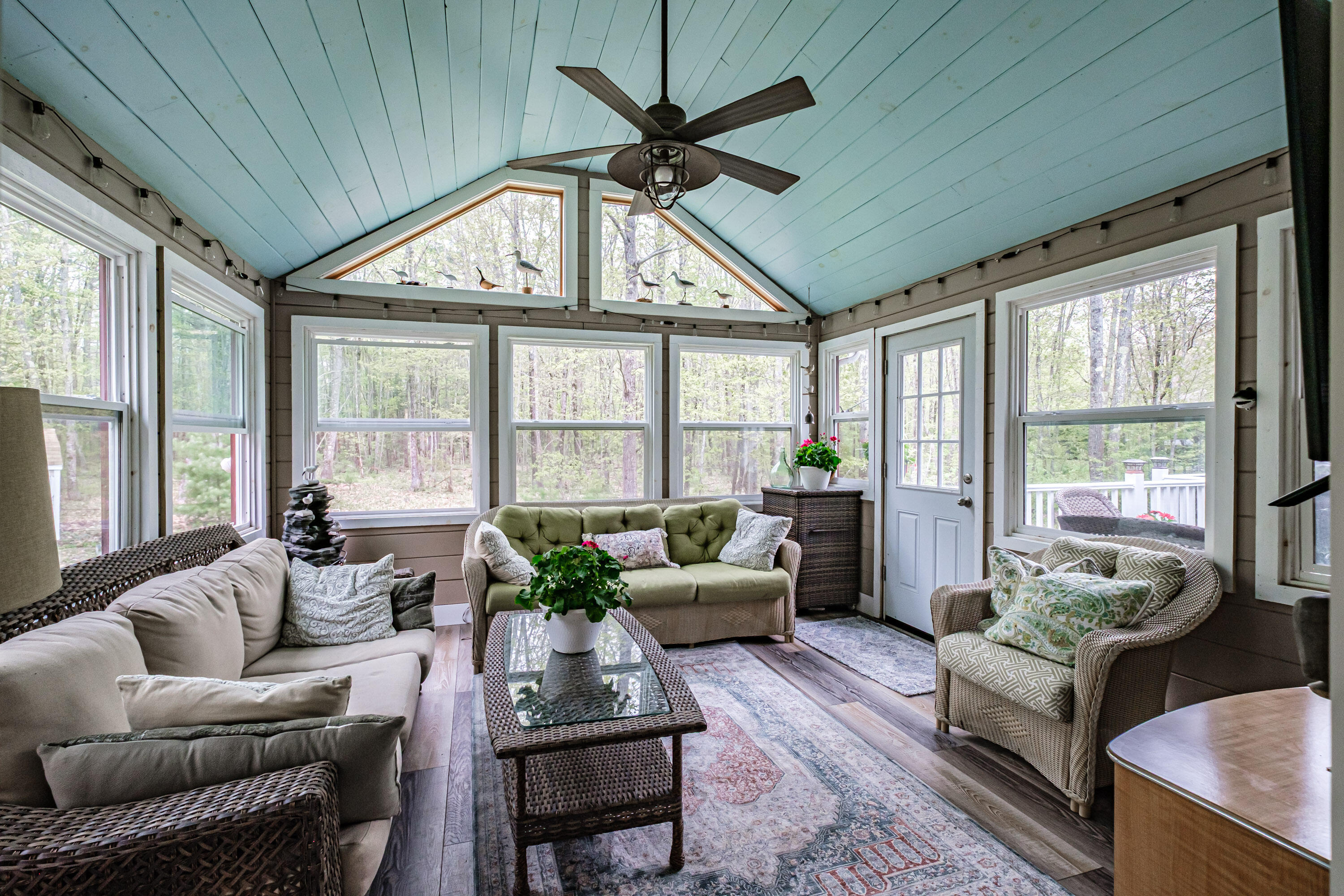 10 Hidden Creek Drive