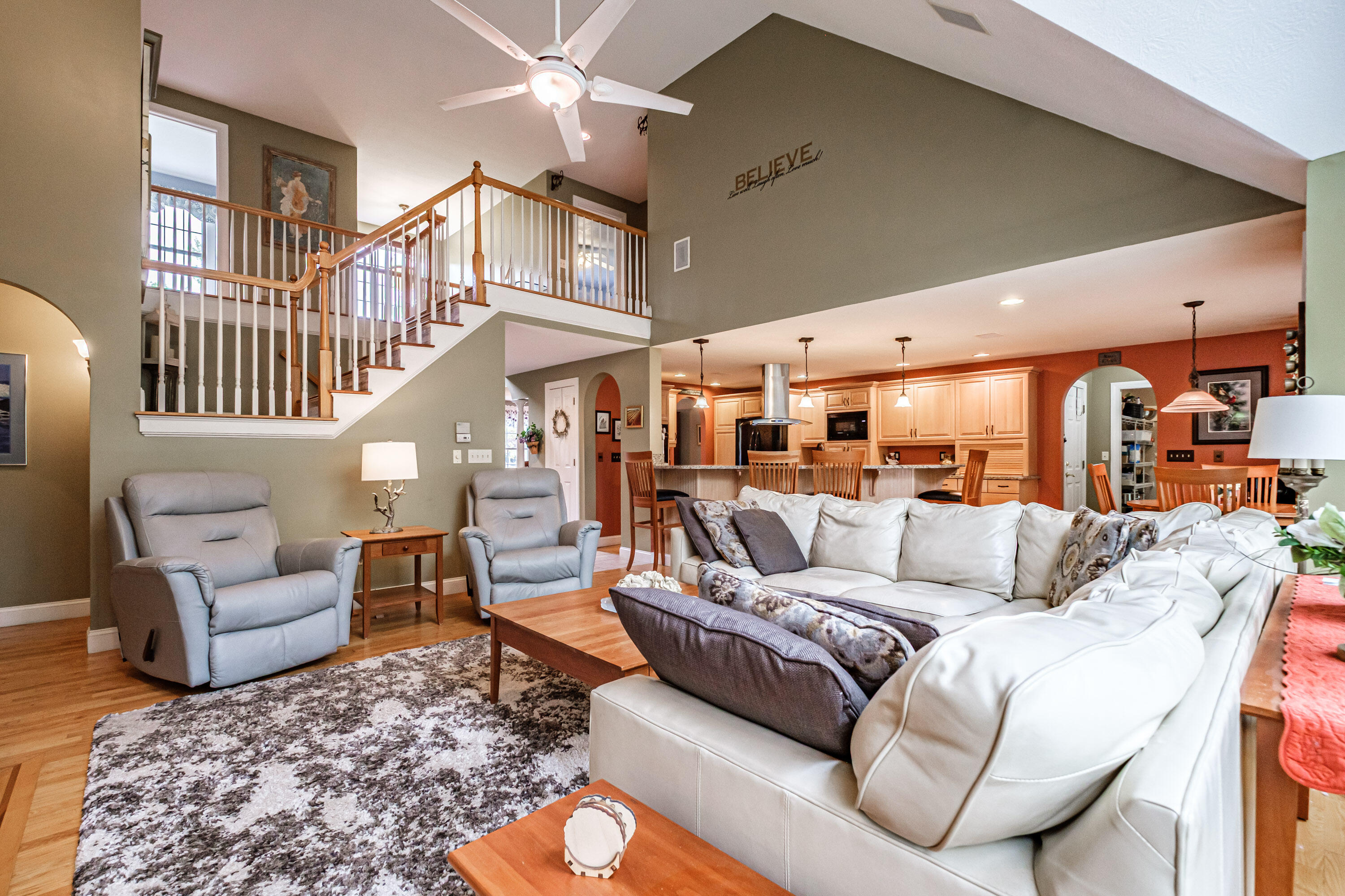 10 Hidden Creek Drive