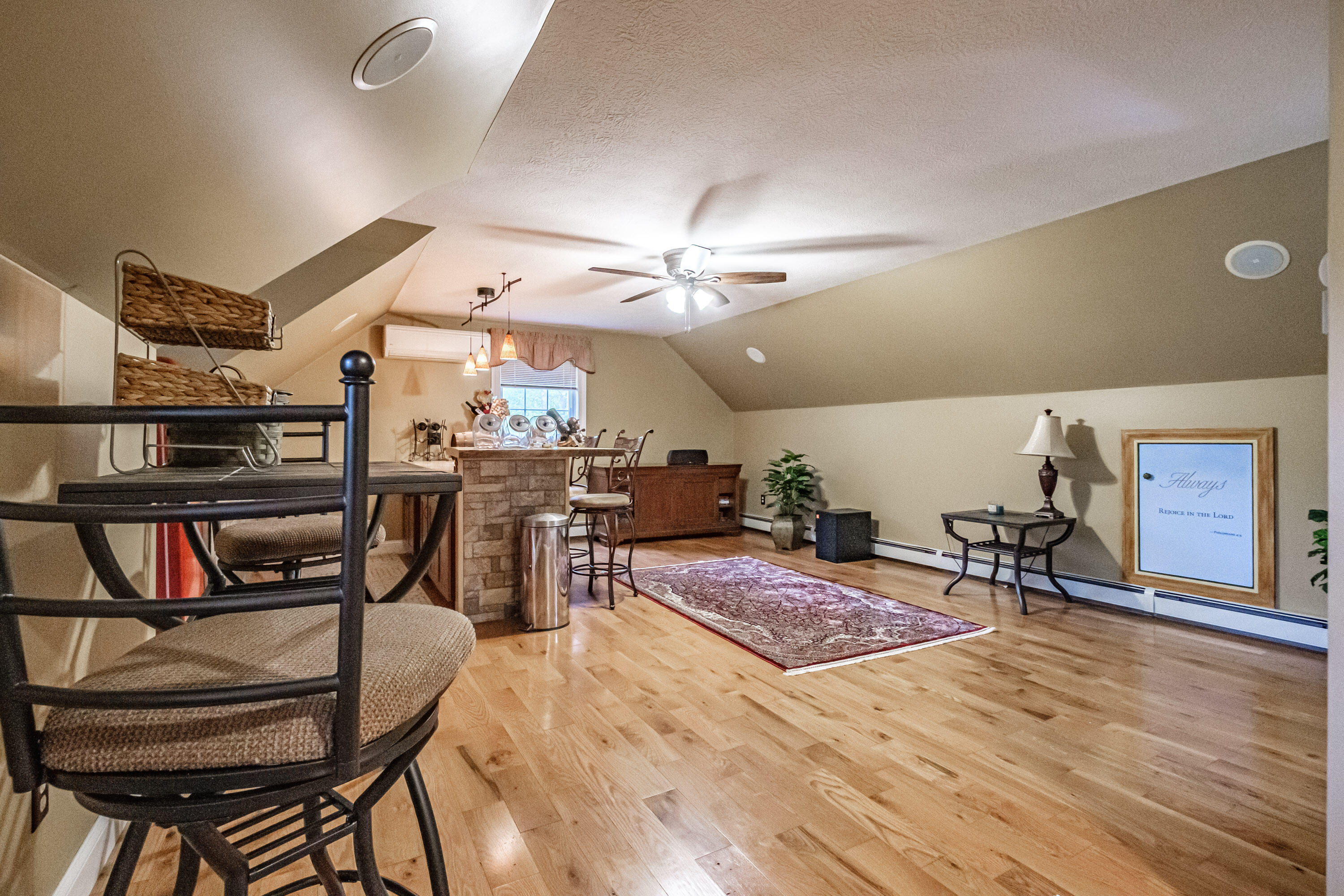 10 Hidden Creek Drive