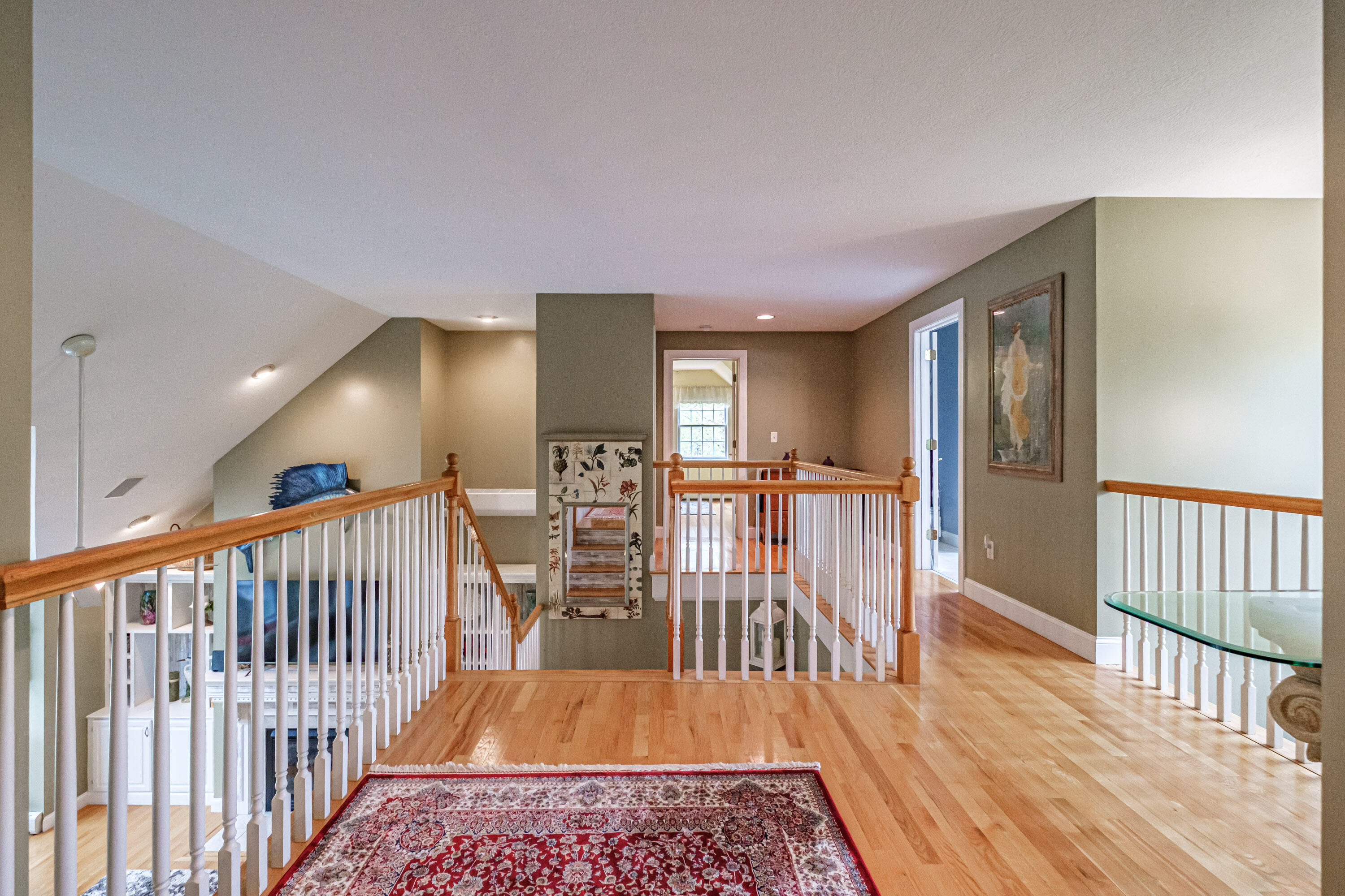 10 Hidden Creek Drive