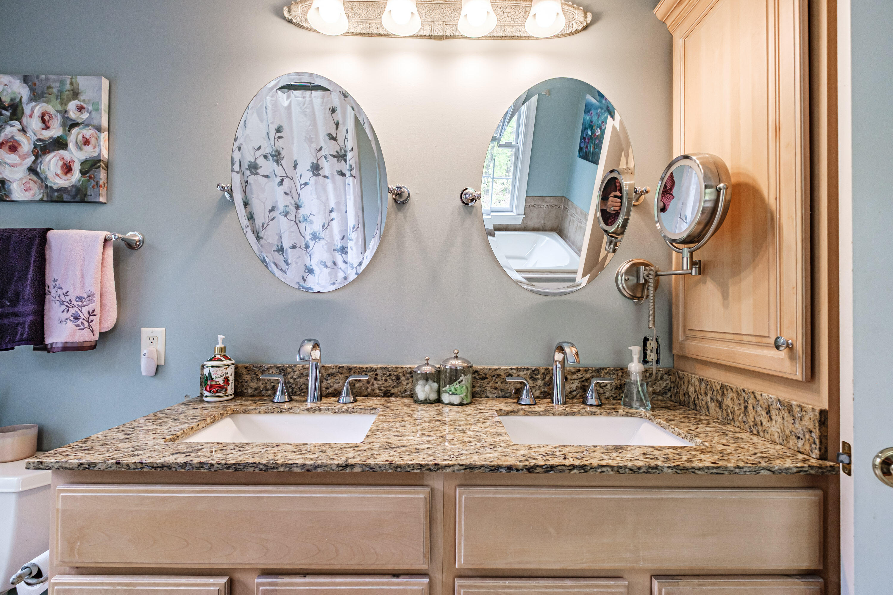 10 Hidden Creek Drive