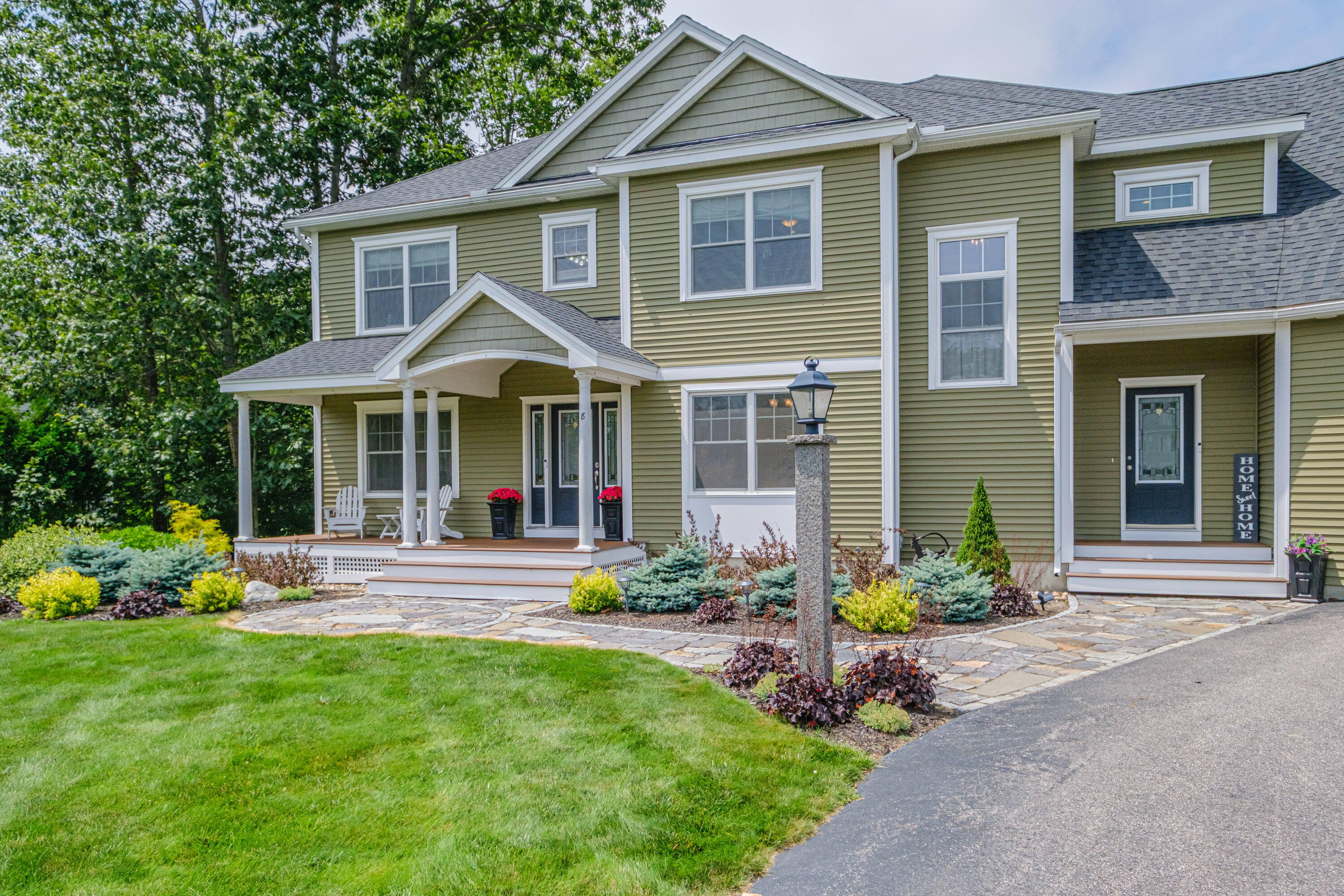 8 Red Barn Circle
