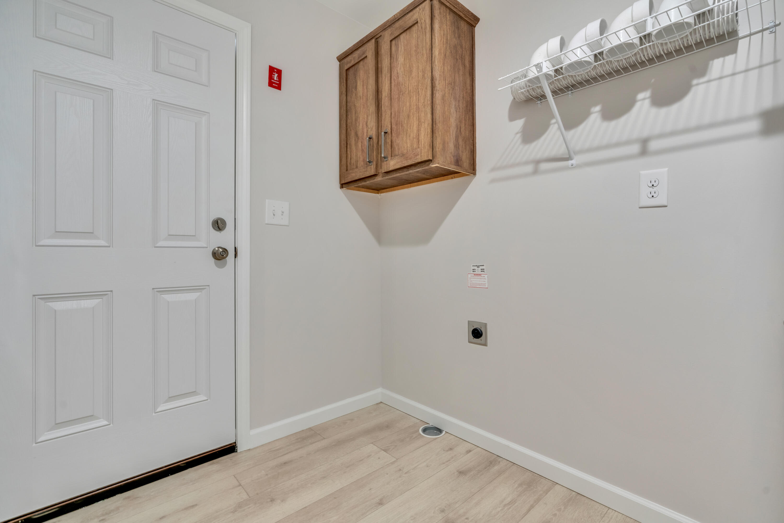 10 Colony Way