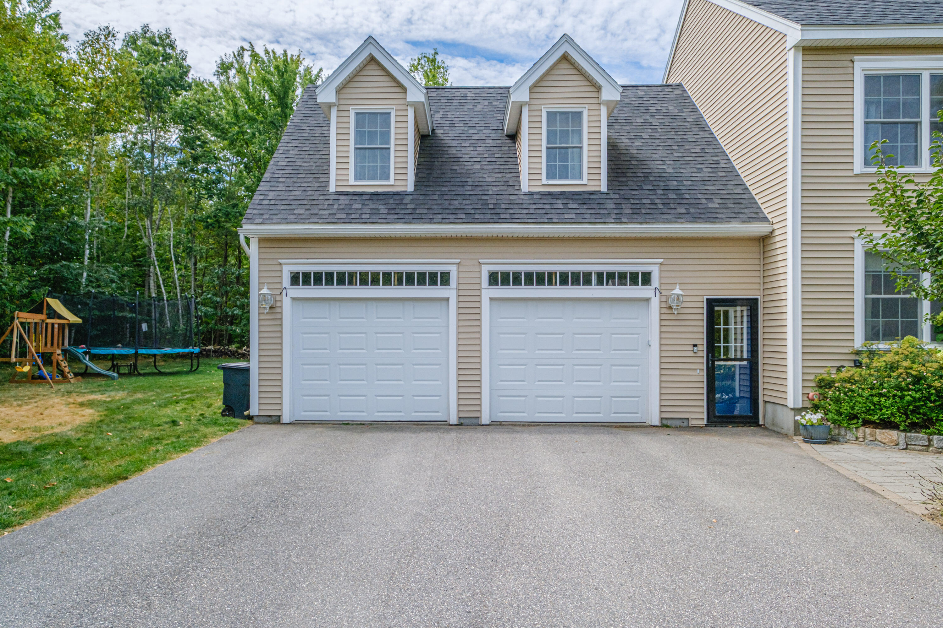 8 Cotton Drive