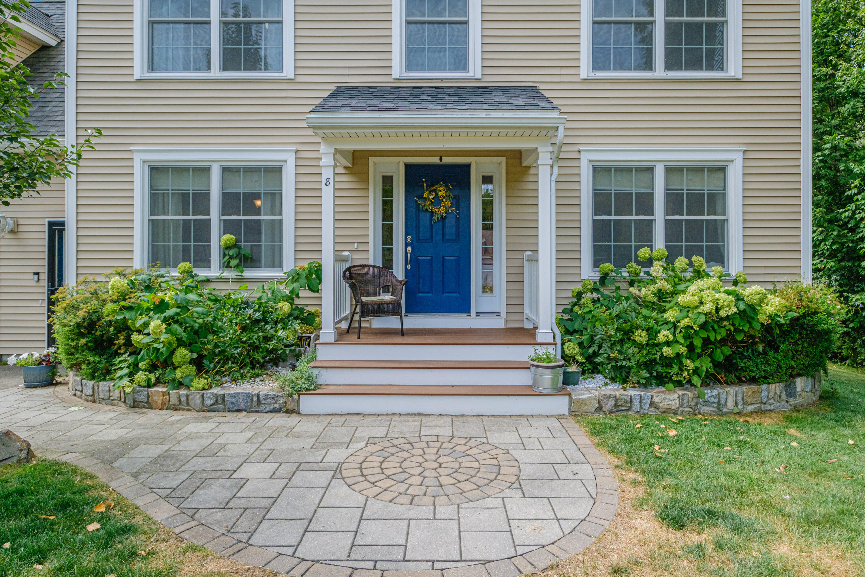 8 Cotton Drive
