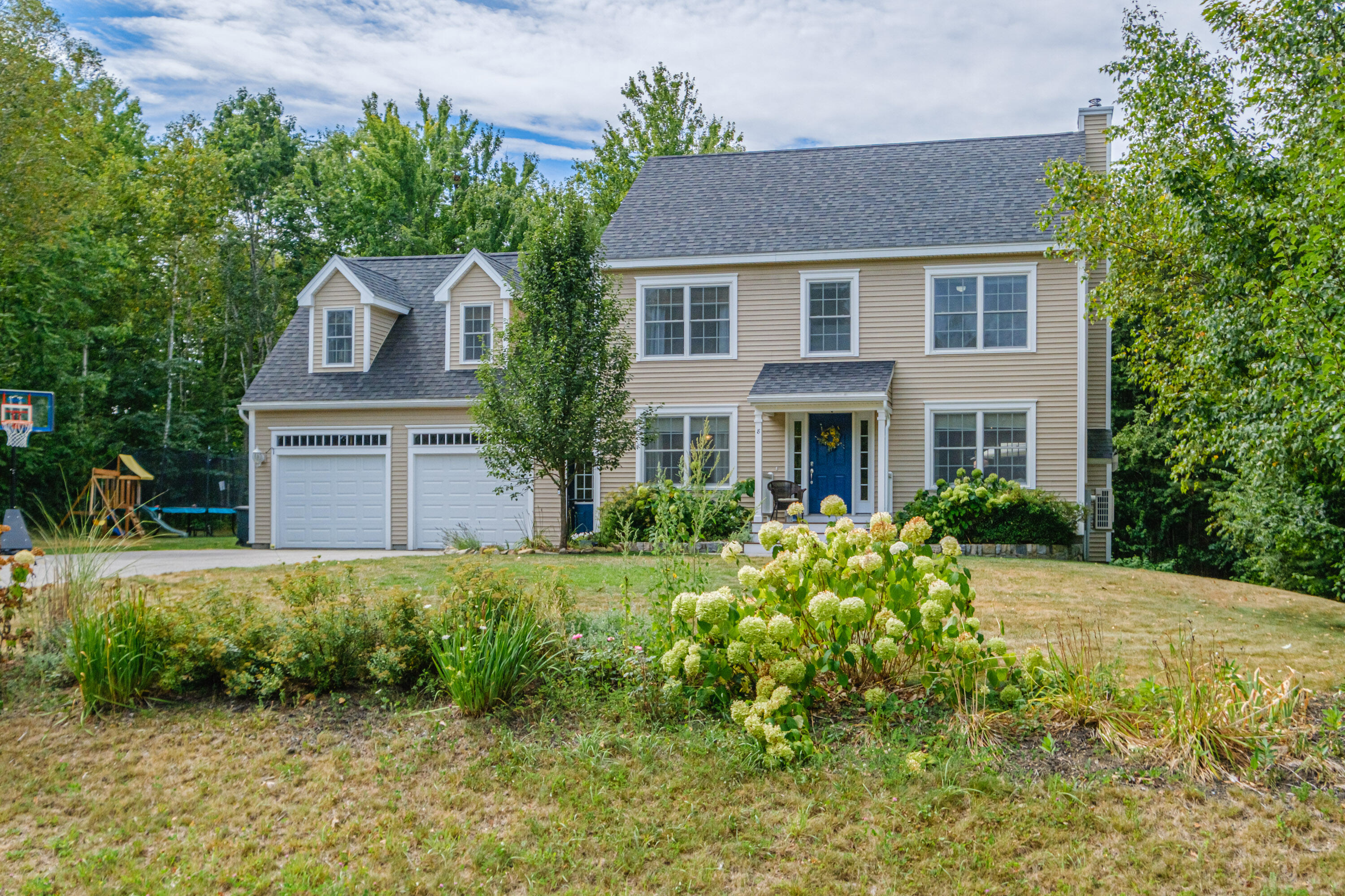 8 Cotton Drive
