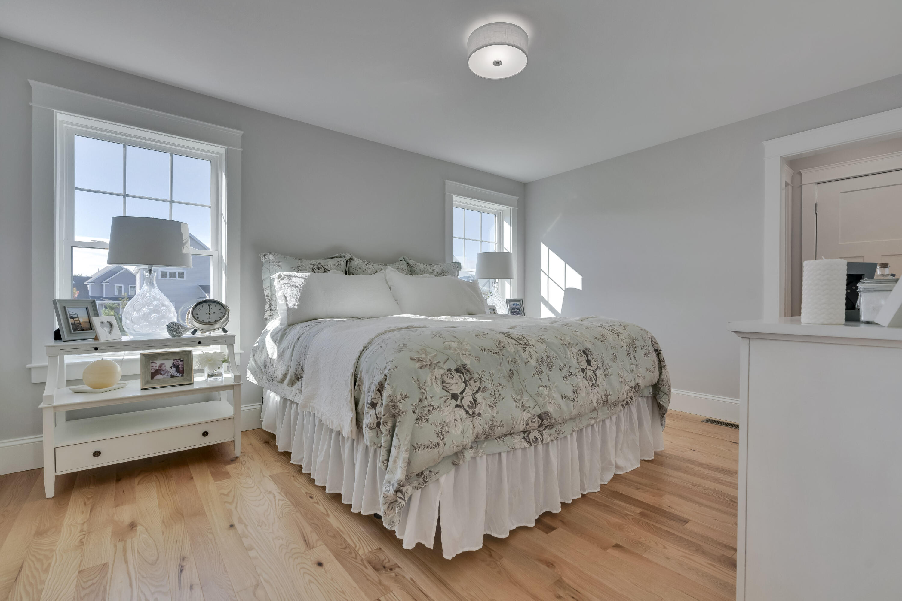 127 Falcon Crest Drive, 4