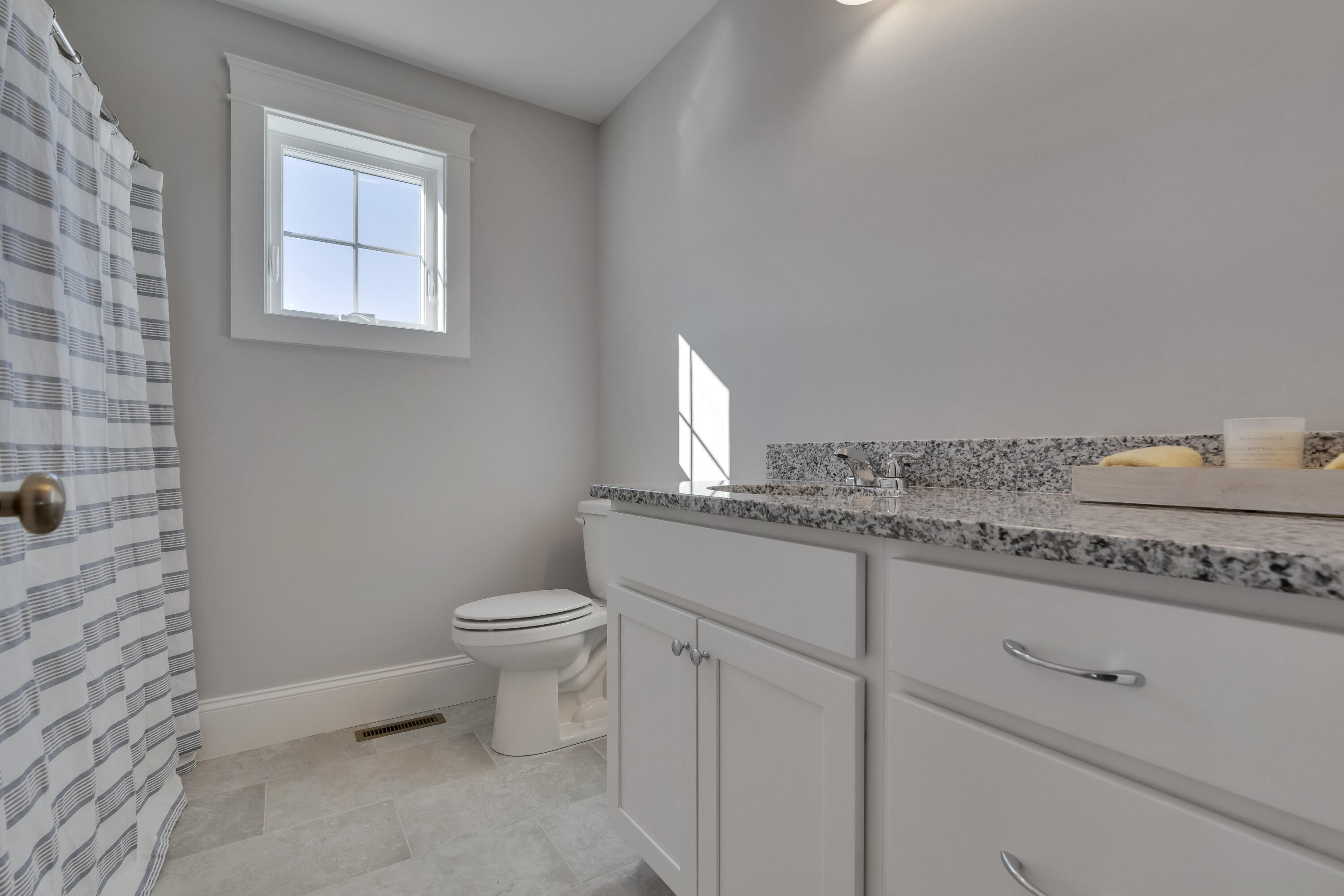 127 Falcon Crest Drive, 4
