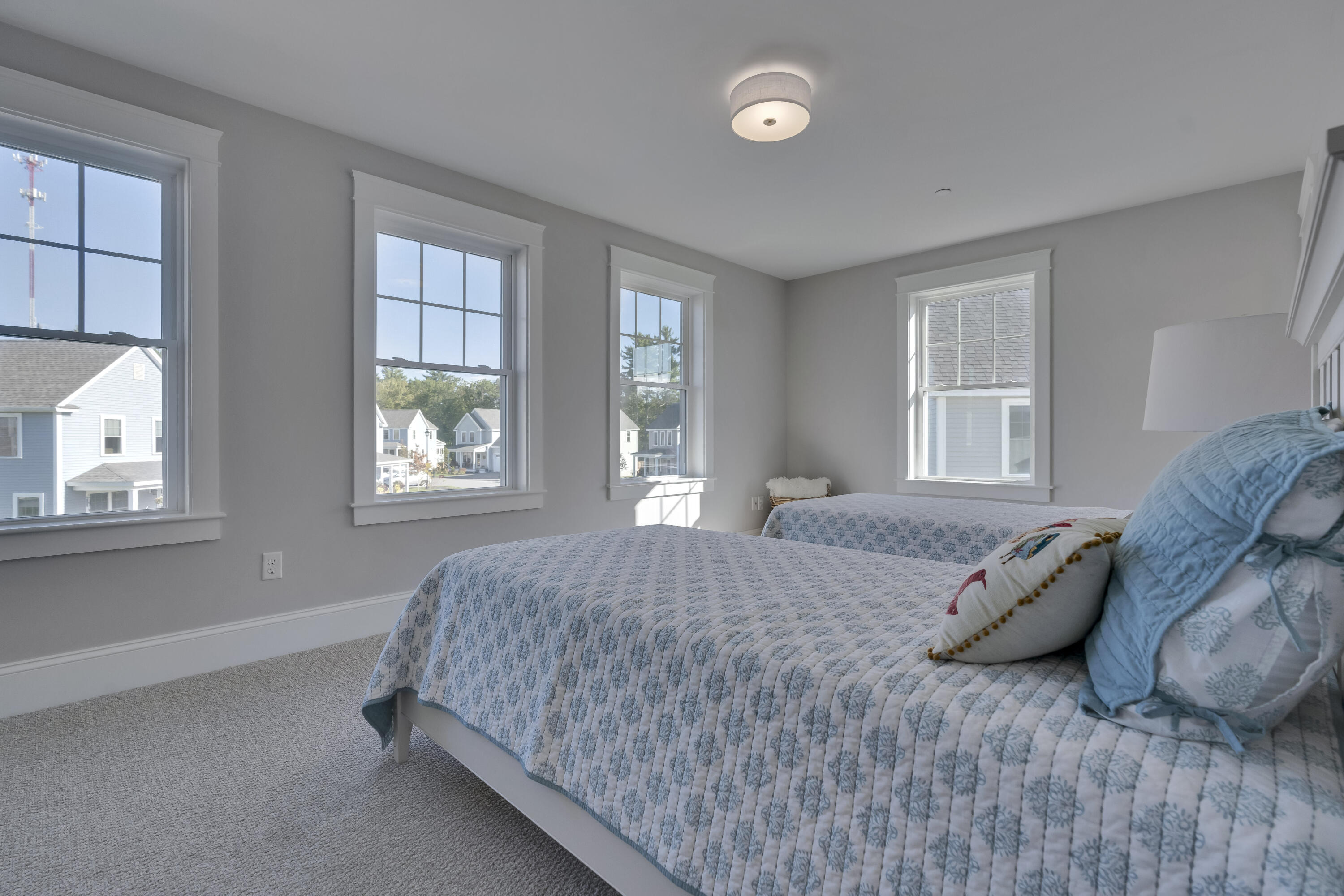 127 Falcon Crest Drive, 4