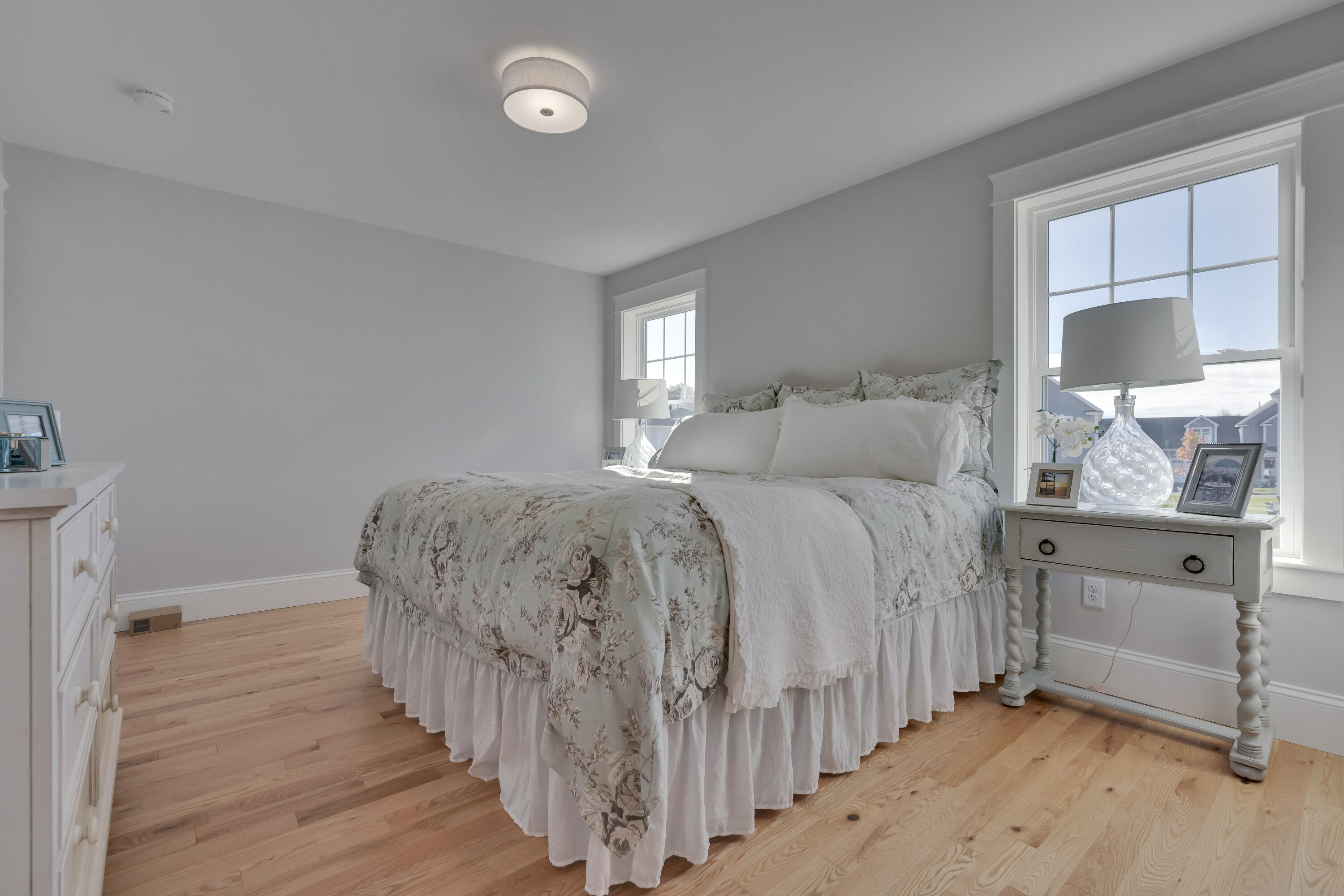 127 Falcon Crest Drive, 4