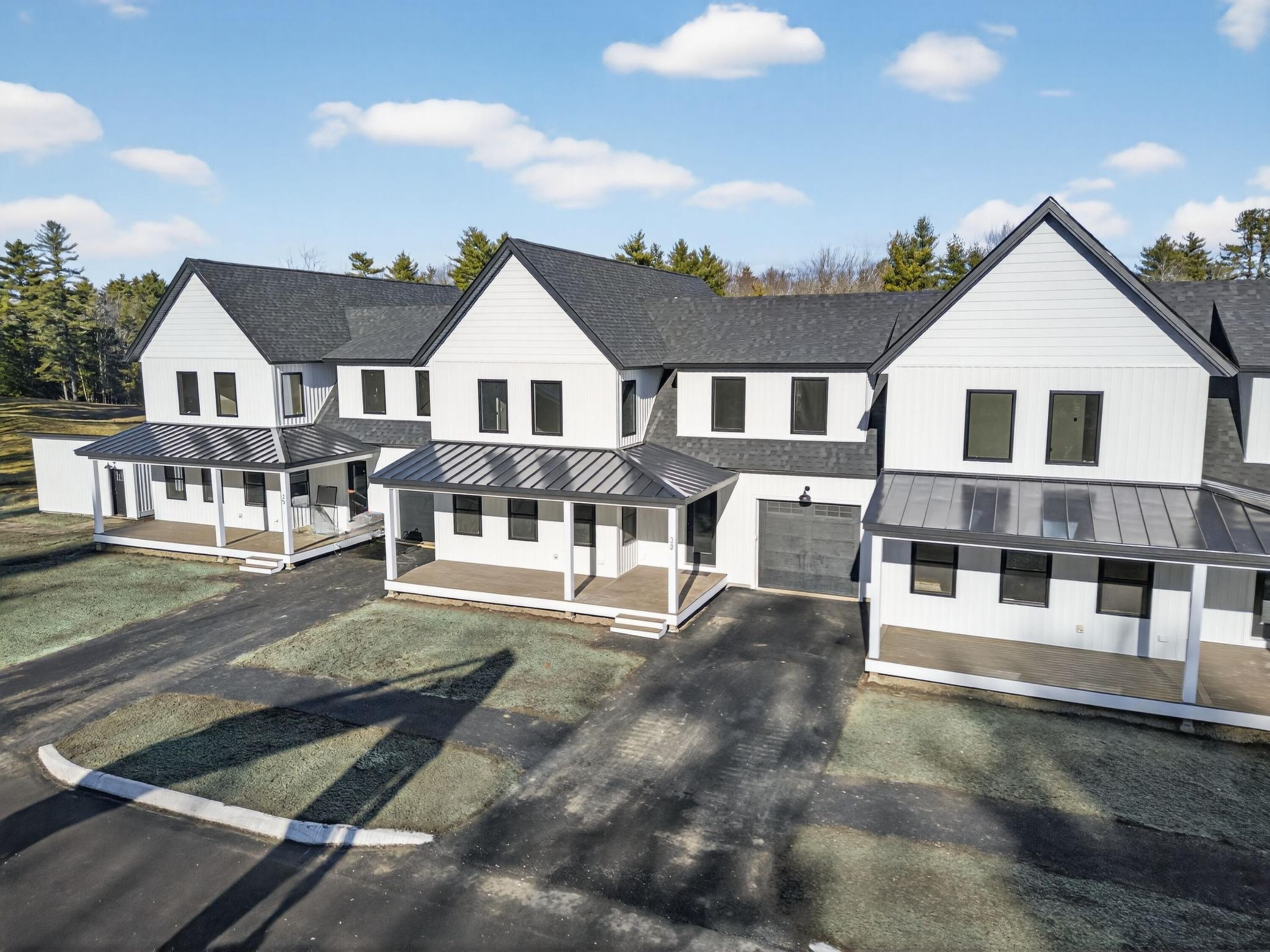 35 Fairway Commons Drive, 14